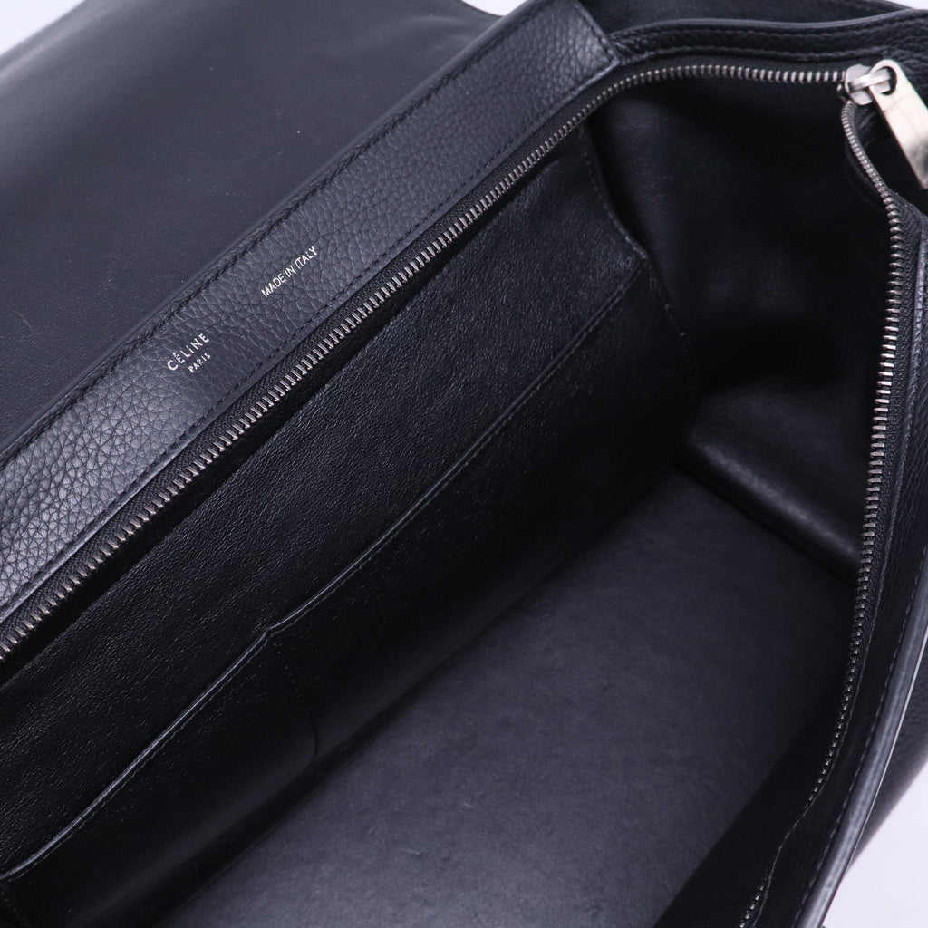 Black Leather and Suede Medium Trapeze Bag B20271