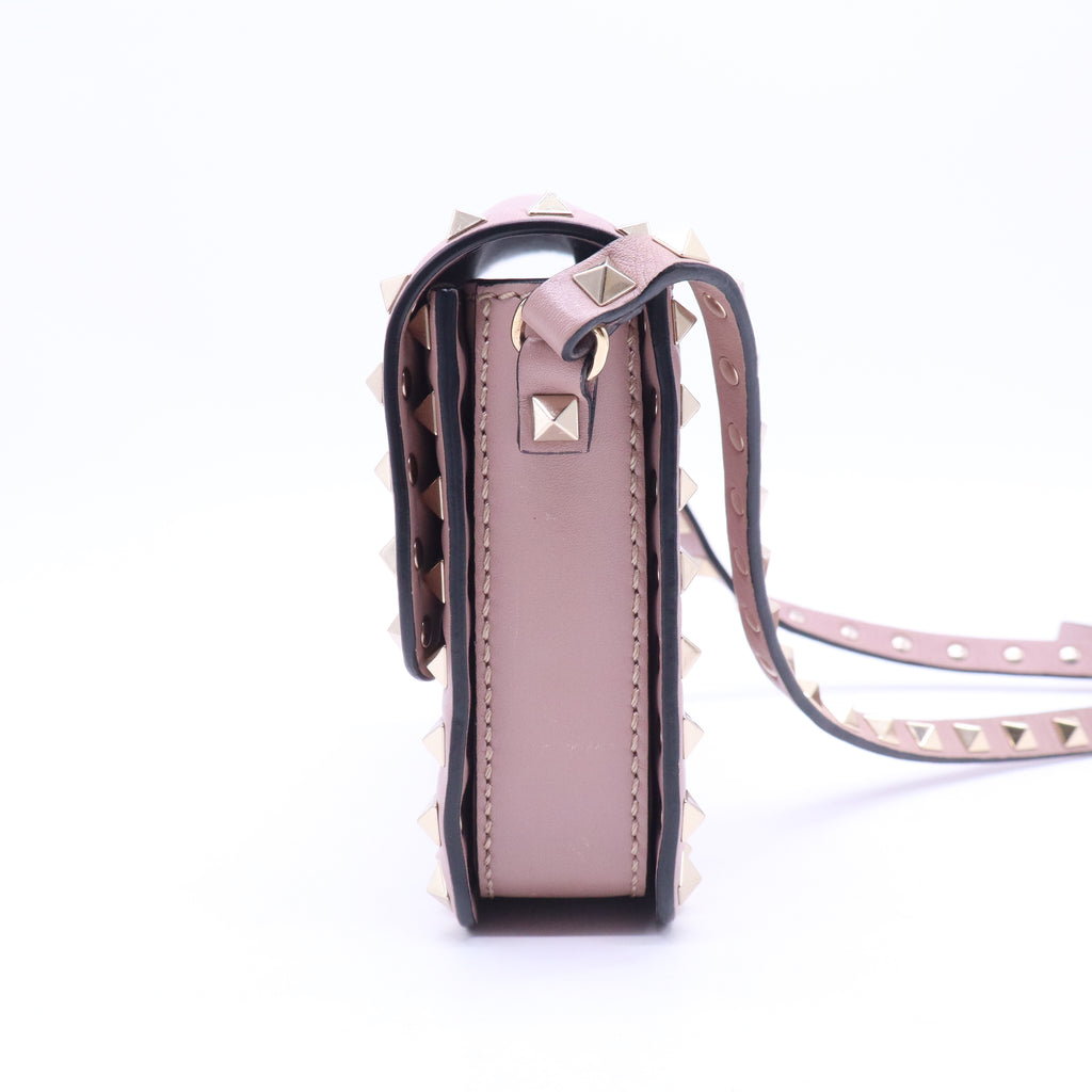 Beige Leather Rockstud Small Flap Crossbody Bag B21490