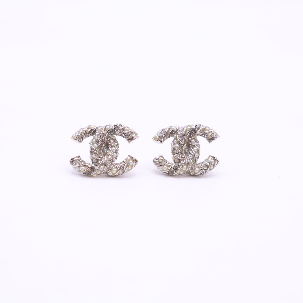 Chanel Crystal Pearl Twisted CC Stud Earrings W23209