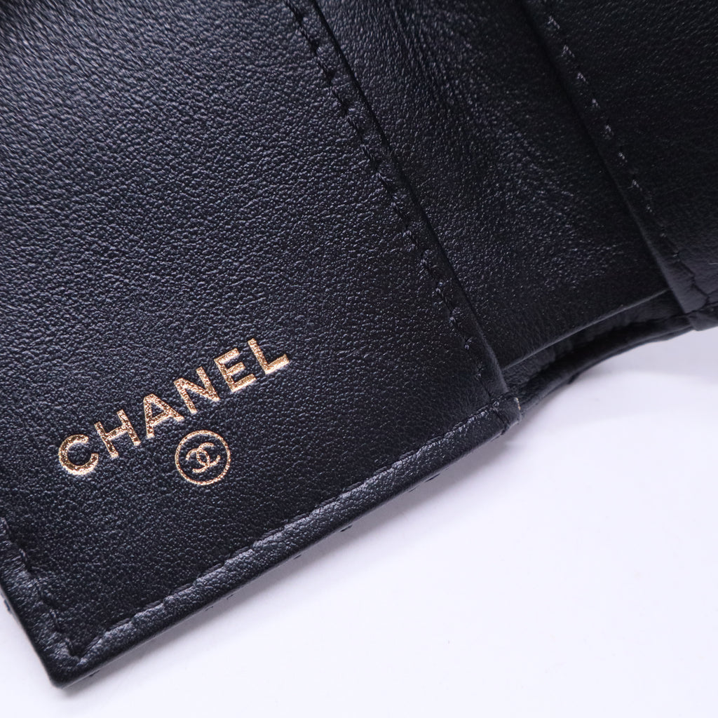 CC Trifold Flap Wallet Camellia Goatskin Small W20059