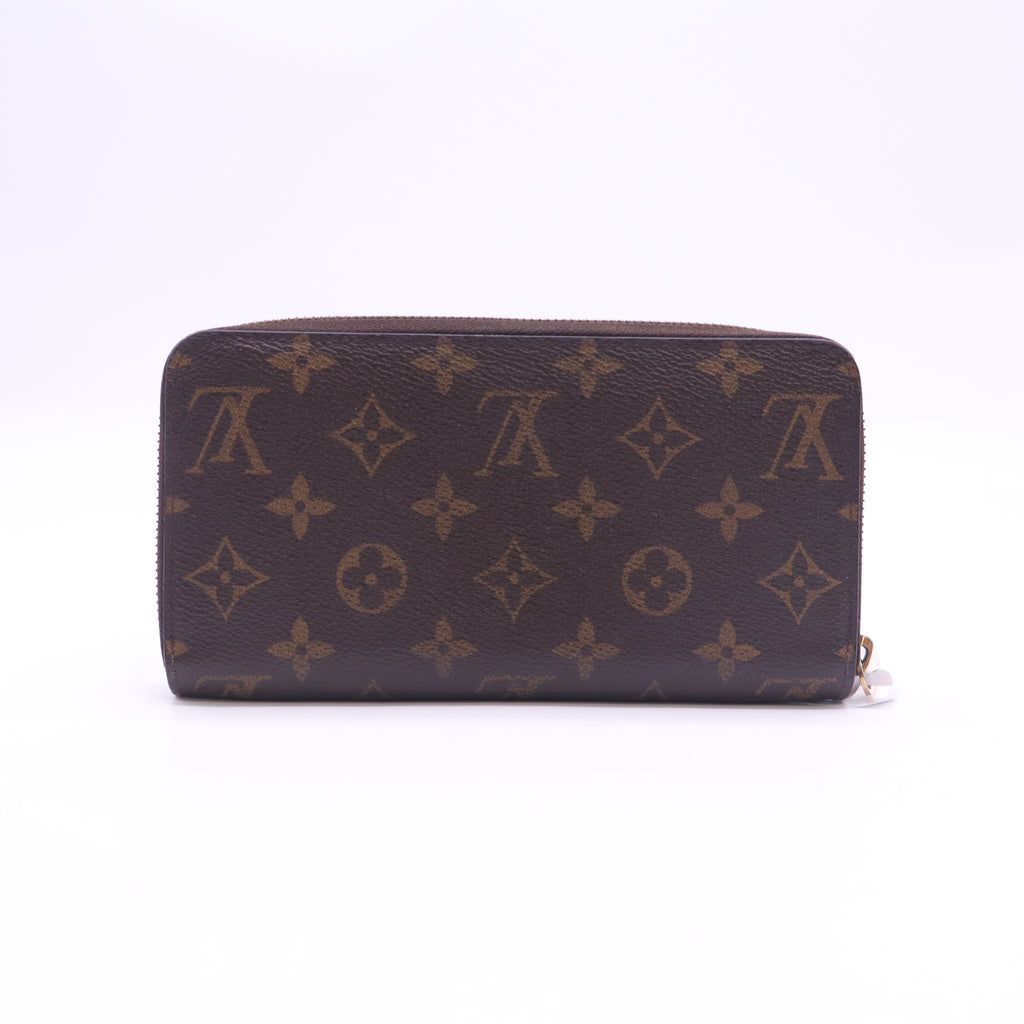 Louis Vuitton Monogram Canvas Zippy Wallet W23255