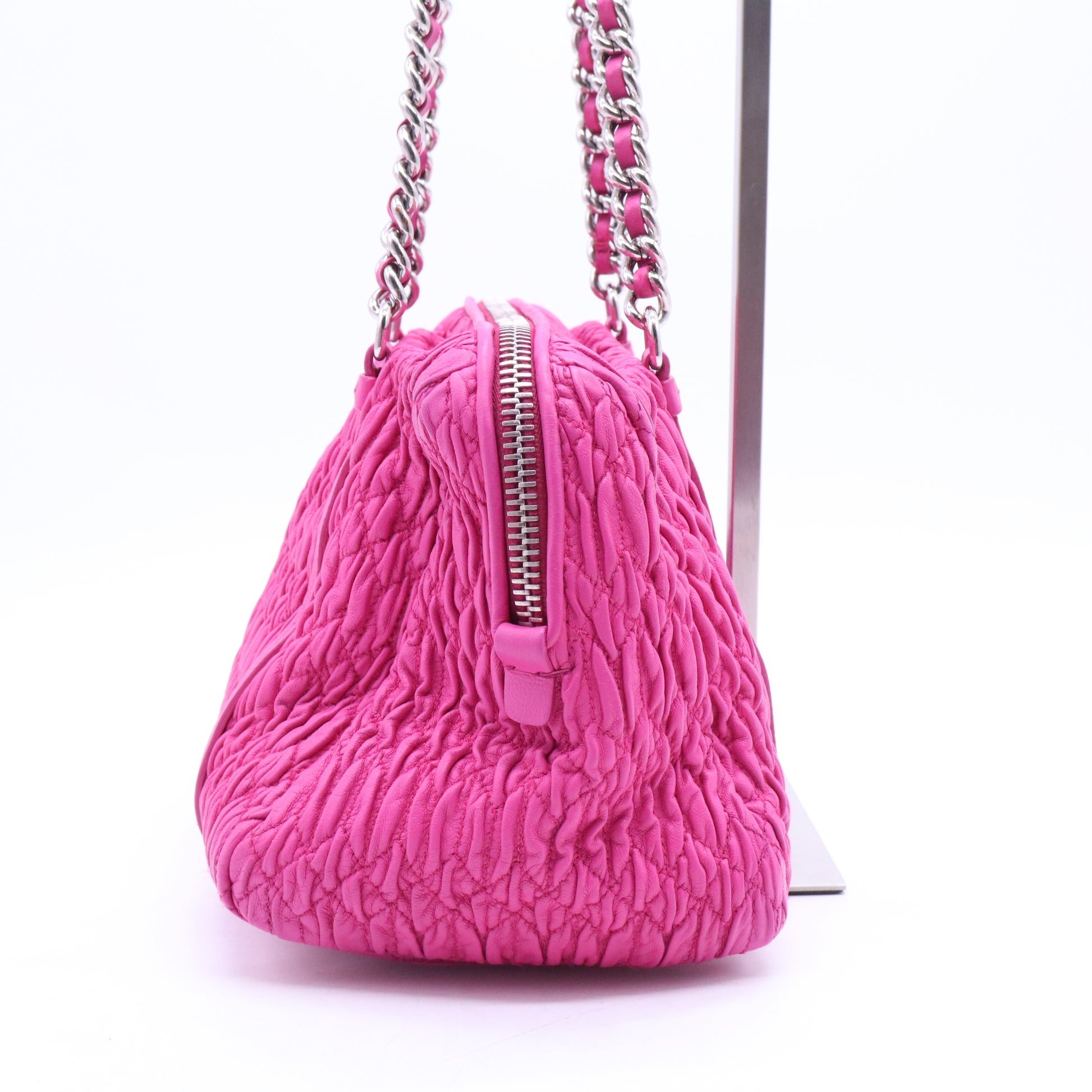 Leather Shoulder Bag B21474