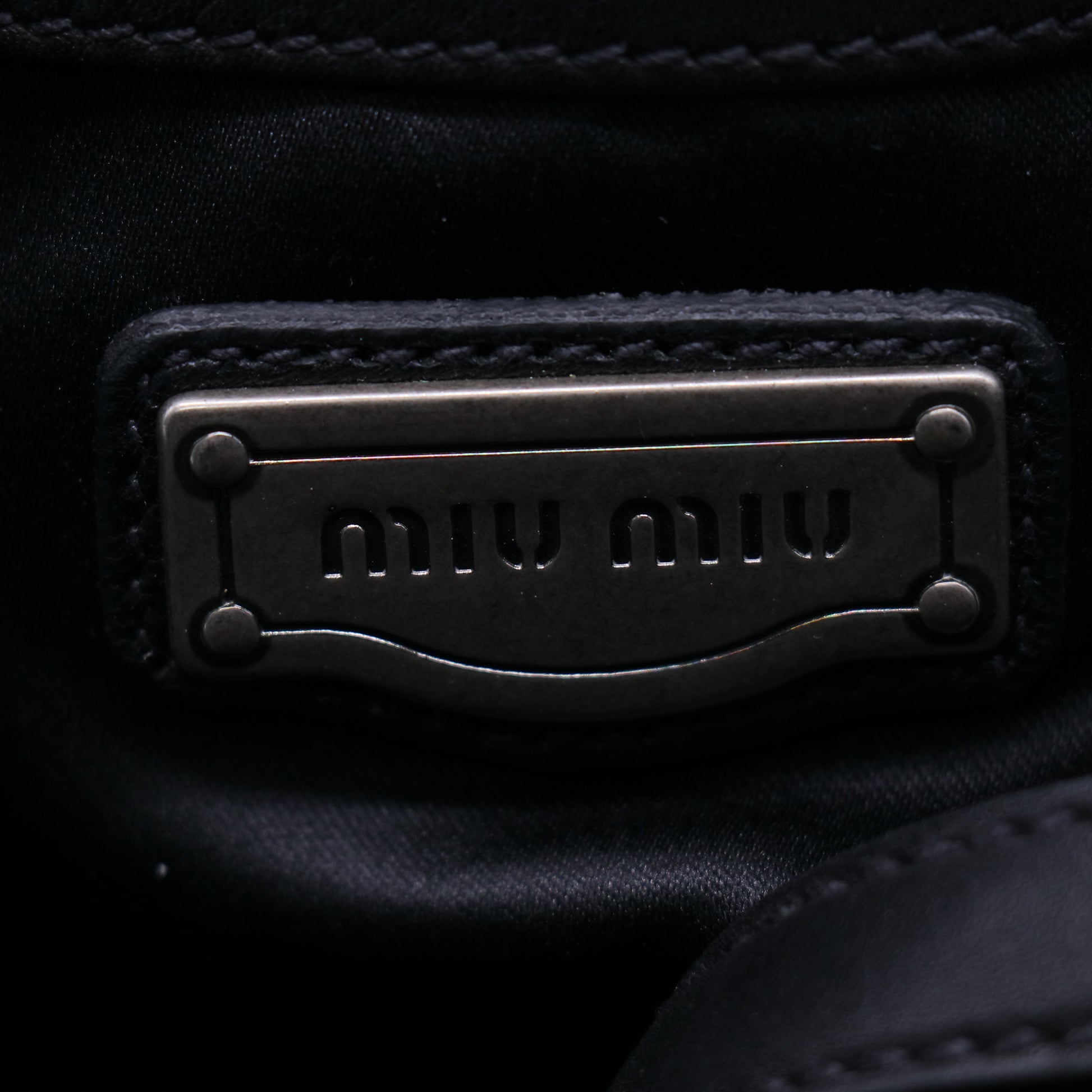 Leather Studded Handle Bag B20802