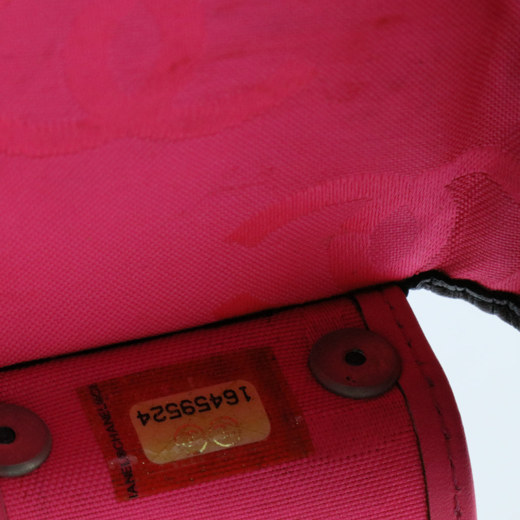 Calfskin Quilted Cambon 6 Key Holder Black