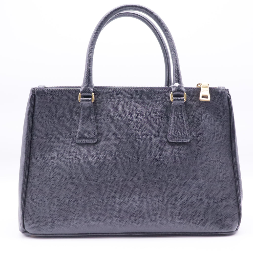 Saffiano Lux Leather Galleria Double Zip Medium twins