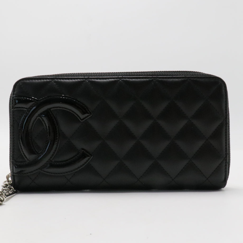 Interlocking CC Logo Continental Wallet