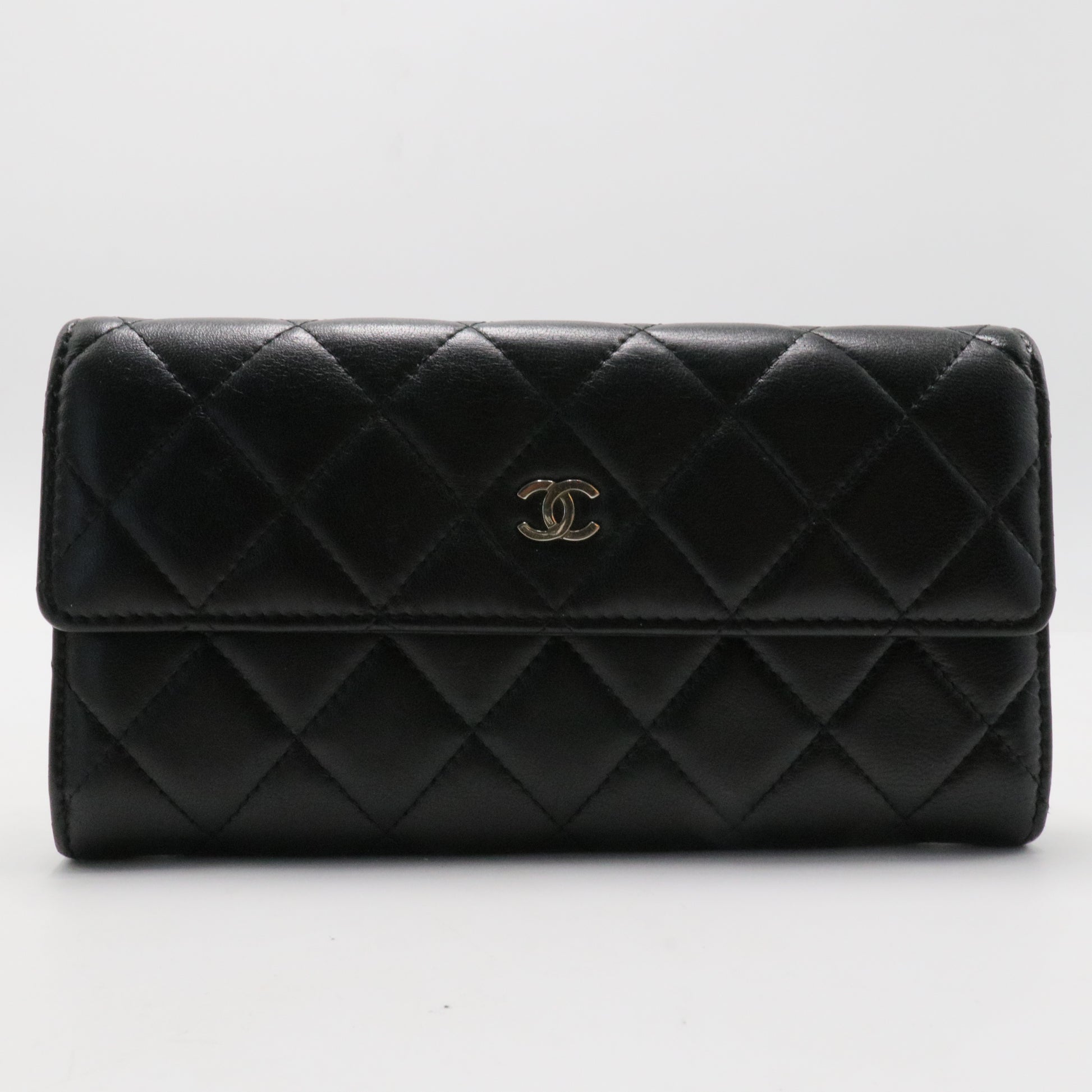 Lambskin Quilted Large Gusset Flap Wallet
