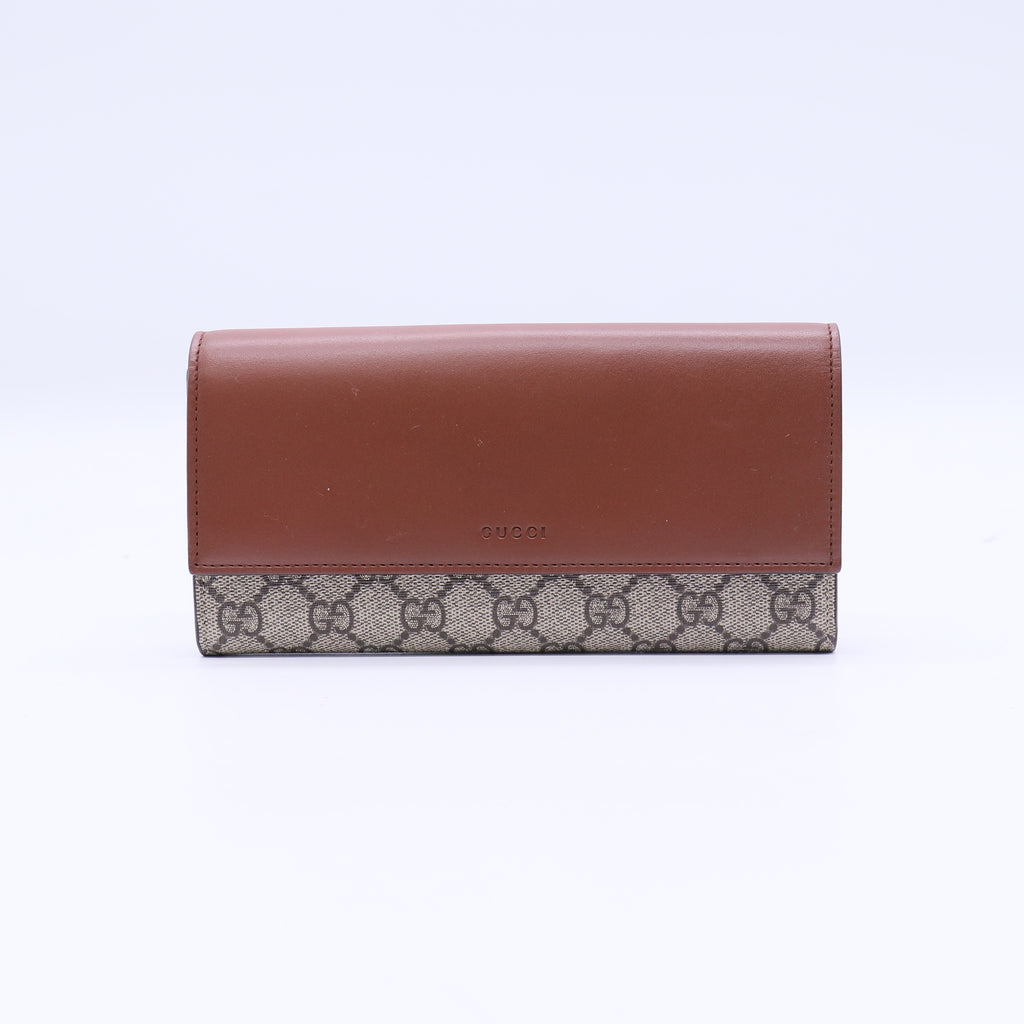 Gucci GG Supreme Canvas Flap Wallet W21032
