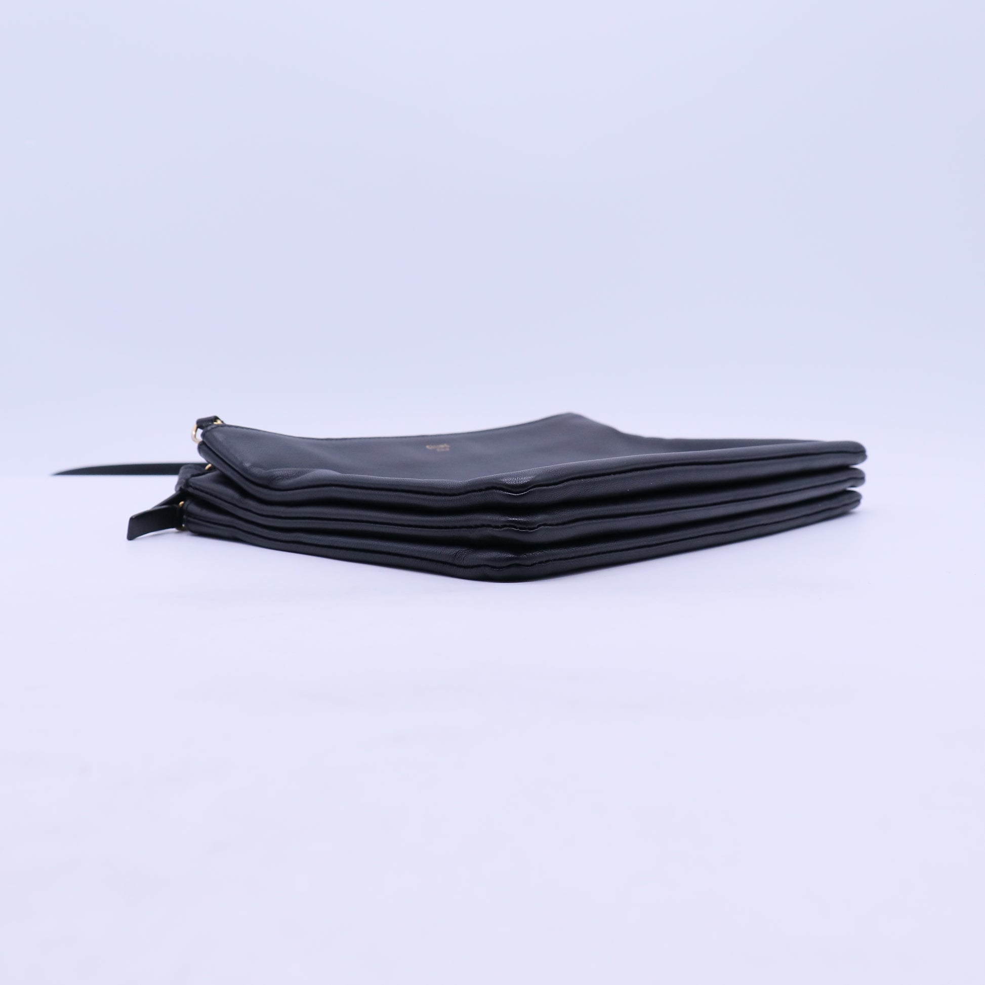 Trio leather crossbody bag B21476