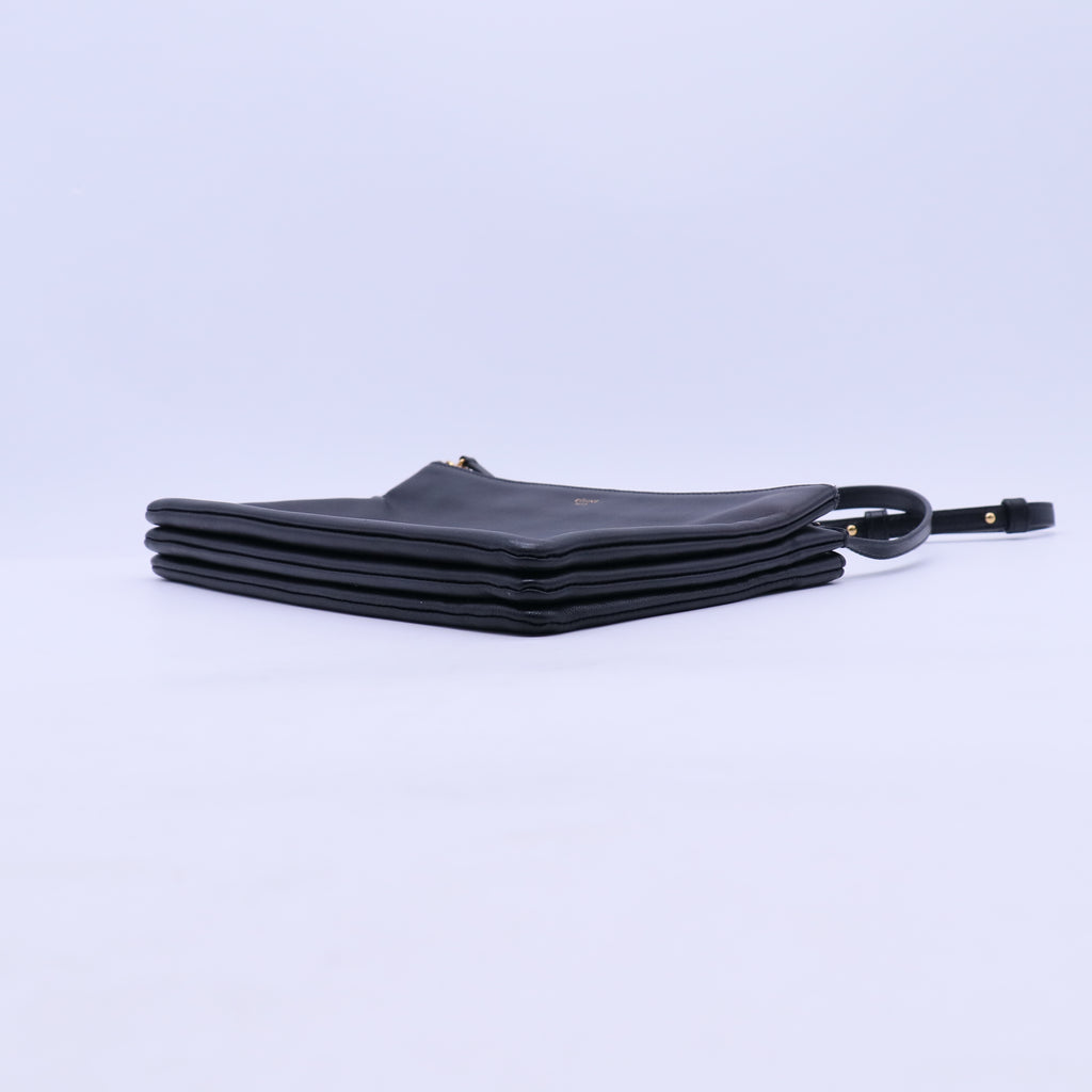 Trio leather crossbody bag B21476