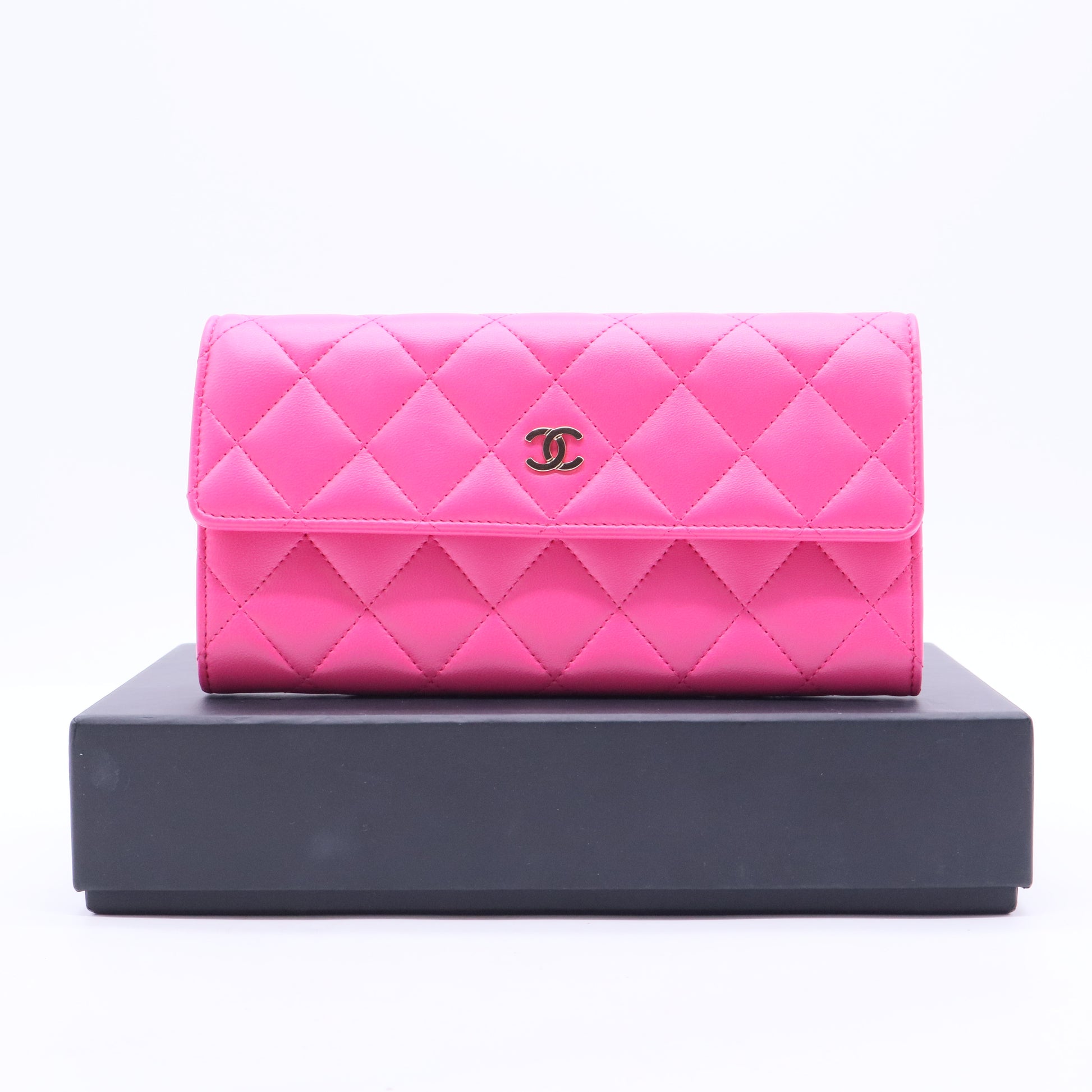 2014 Interlocking CC Logo Continental Wallet W20069