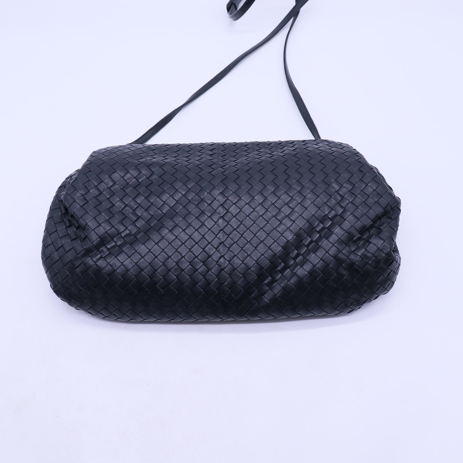 Flap Messenger Bag Intrecciato Nappa Medium B21138