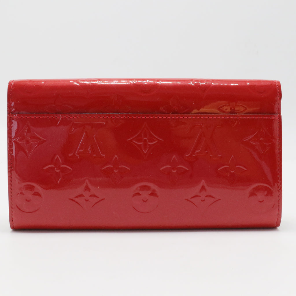Sarah Wallet NM Monogram Vernis