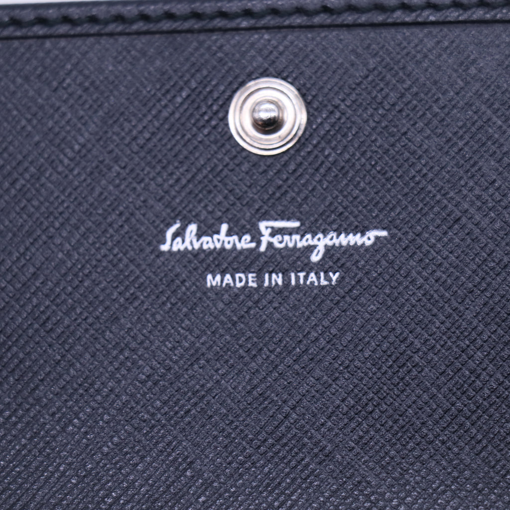 Salvatore Ferragamo Vara Bow Continental Wallet W20949