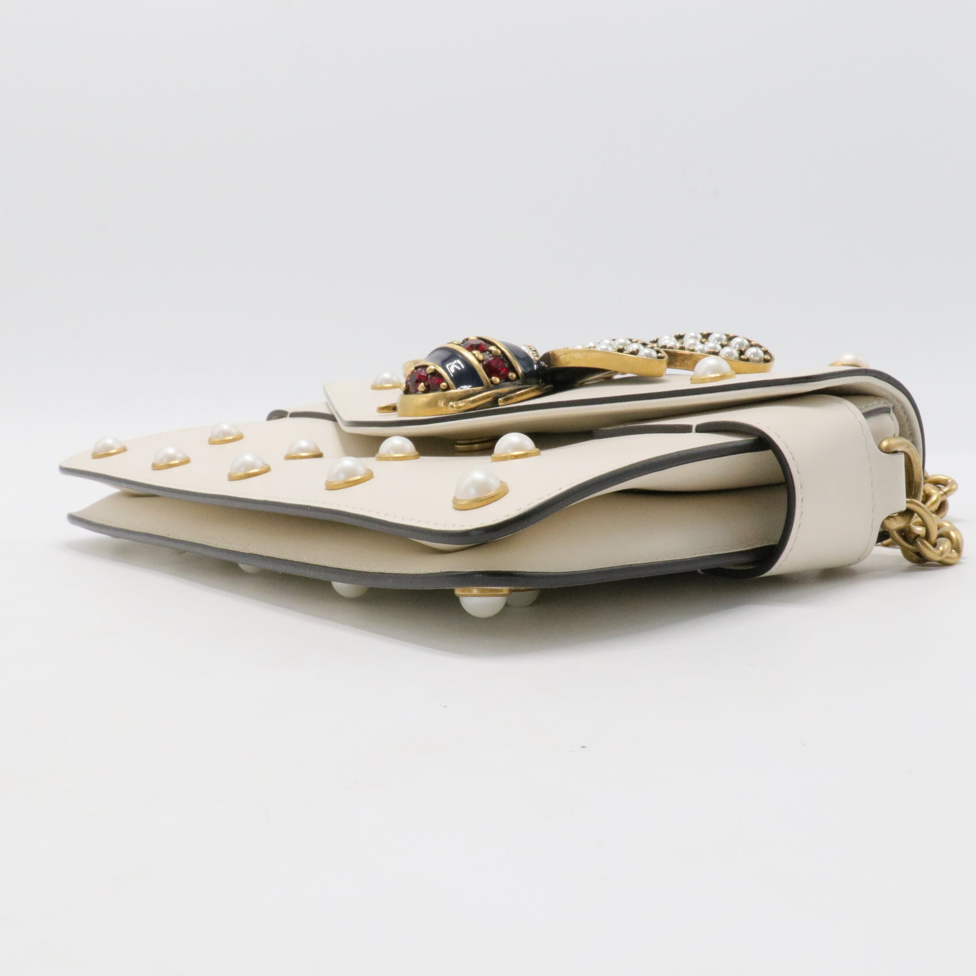 White Broadway Pearly Bee Shoulder Bag