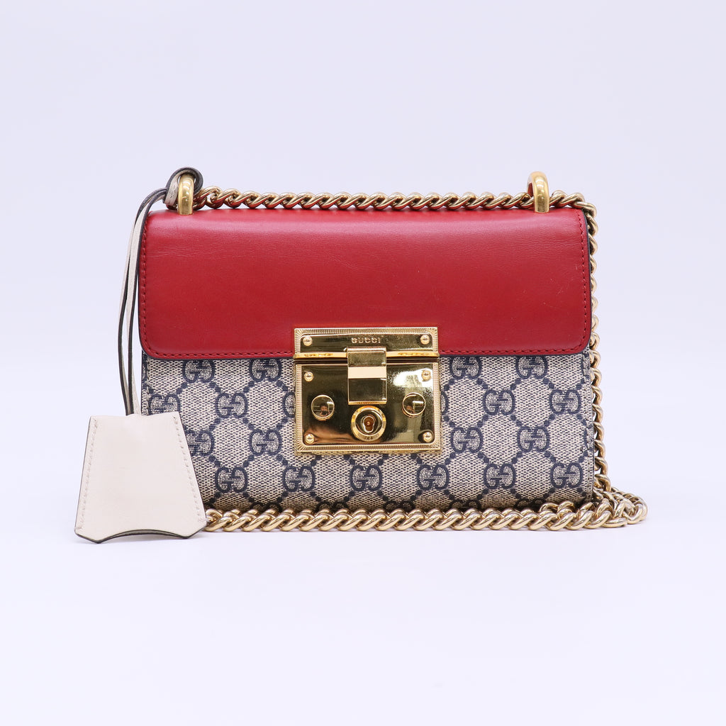 Gucci Padlock Small GG Supreme Shoulder Bag B22672