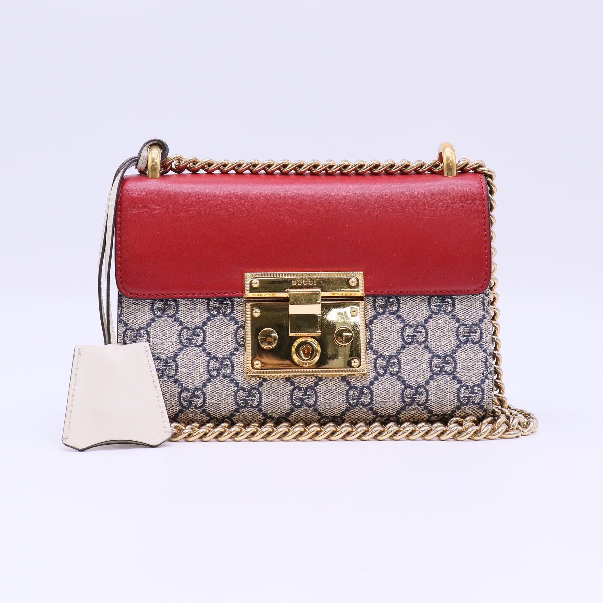 Gucci Padlock Small GG Supreme Shoulder Bag B22672