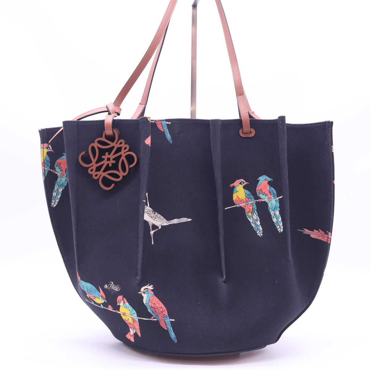 Loewe Paula's Ibiza Shell Tote Bag in Parrot Print Canvas Black twins LDJ6480