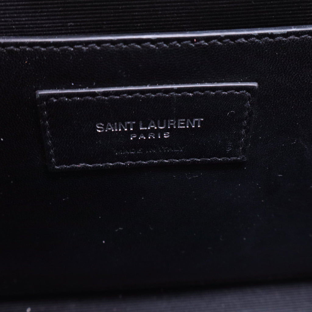 Embossed Leather Kate  B12363