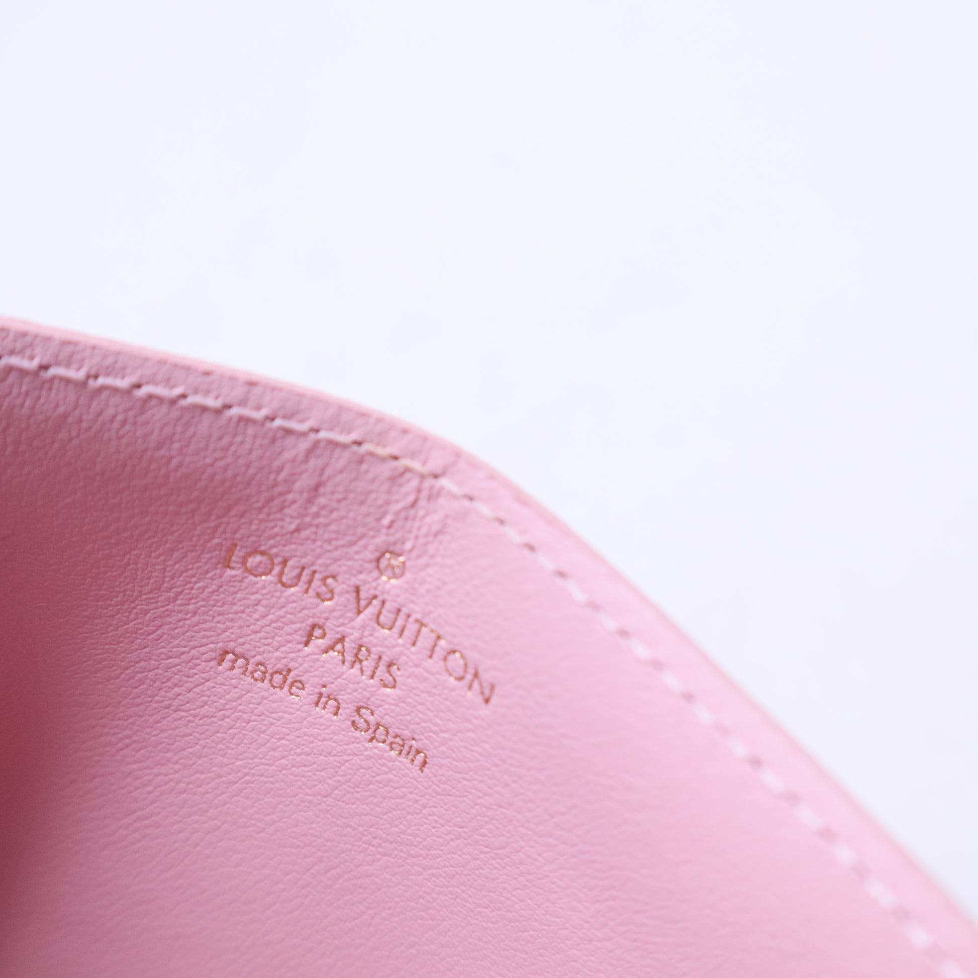 Rose Ballerine Damier Canvas Caissa Card Holder W20522