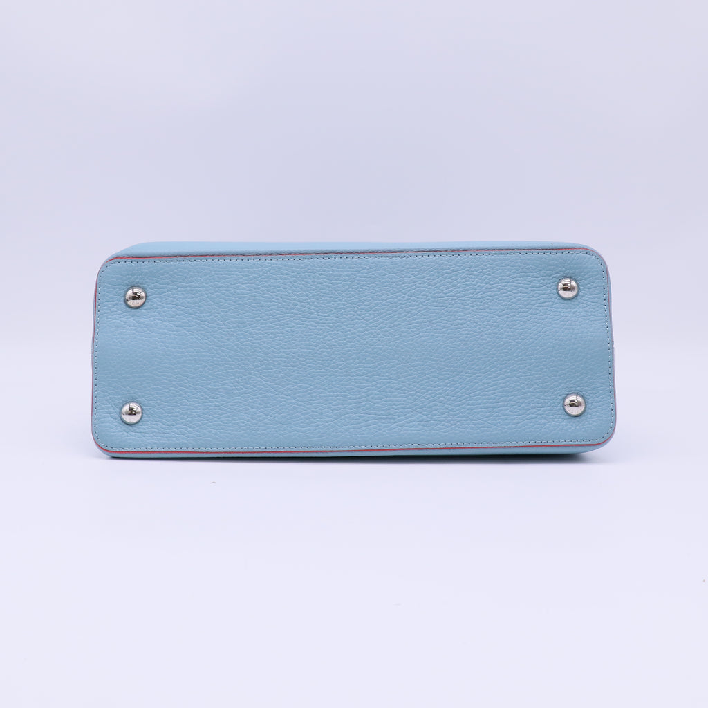 Capucines Bag Leather MM B22772