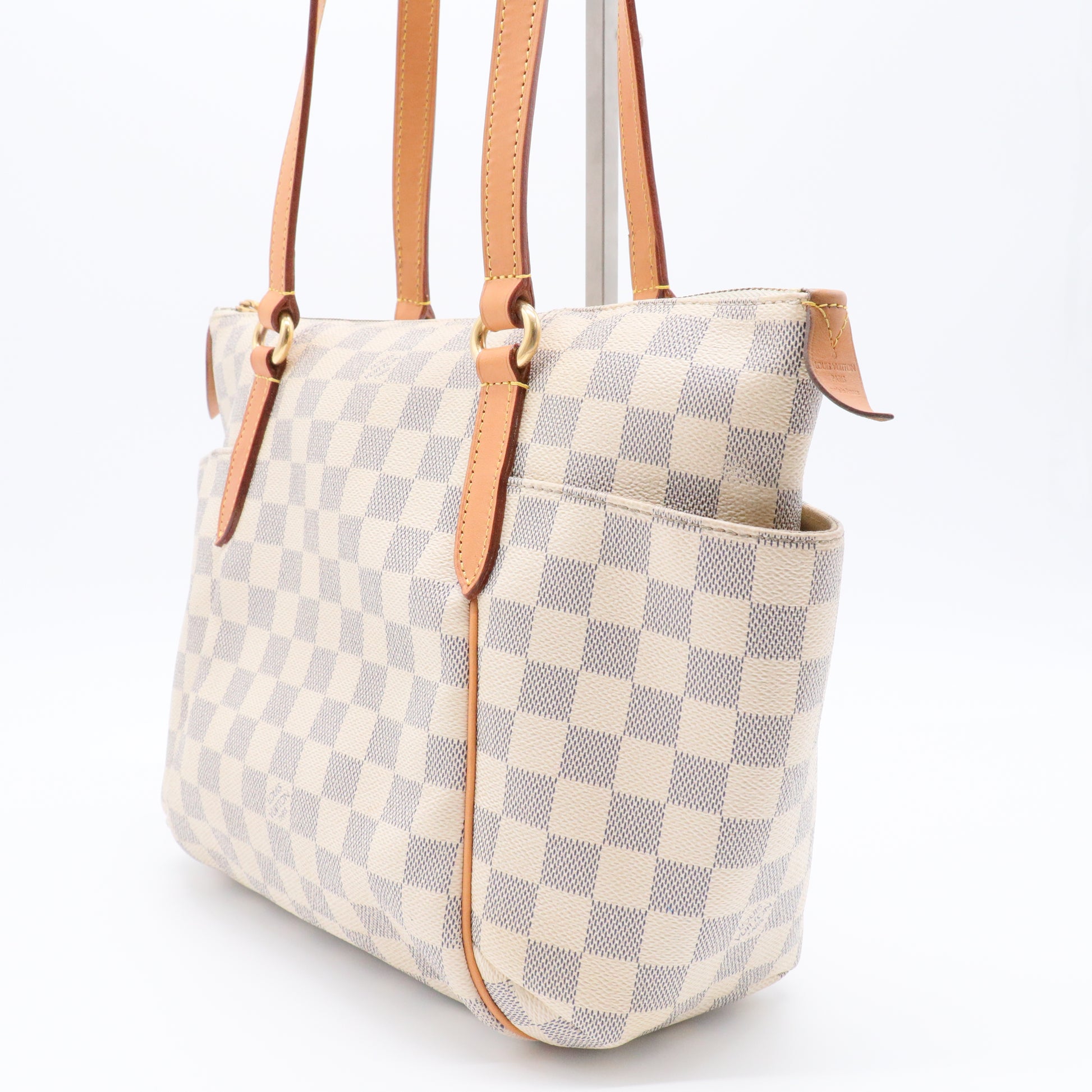 Damier Azur Totally