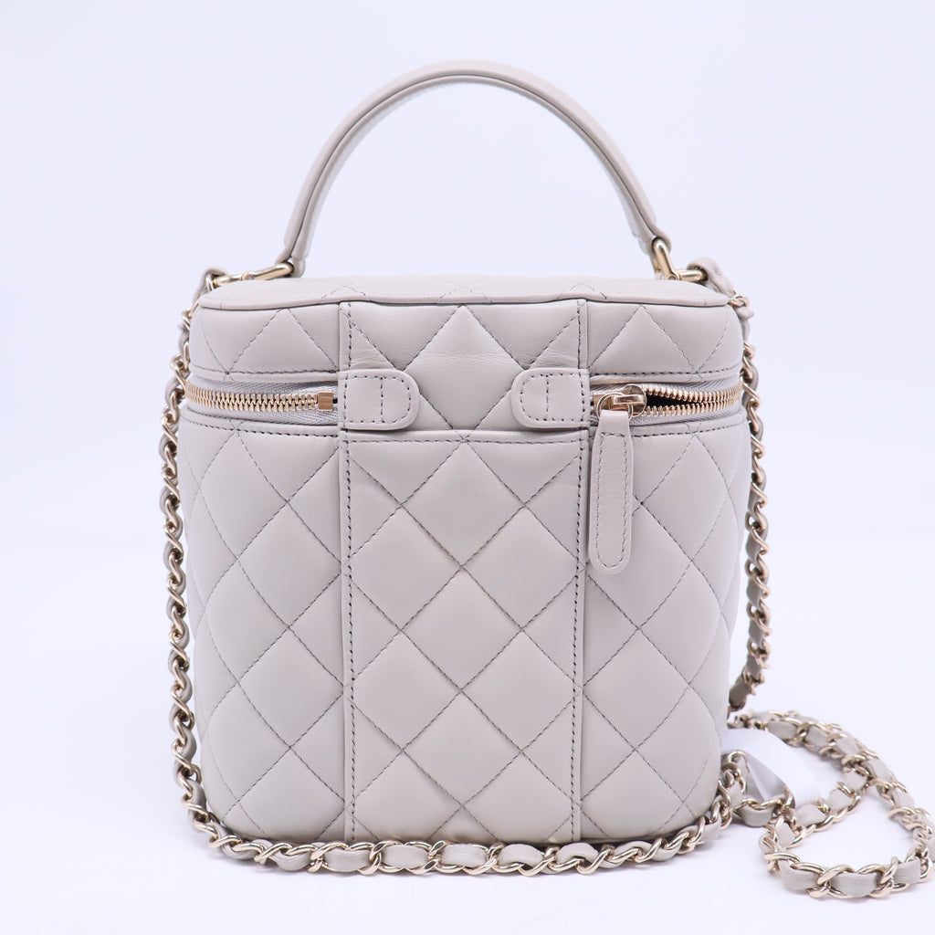 Vanity Case Quilted Leather Top Handle Chain Bag B20710