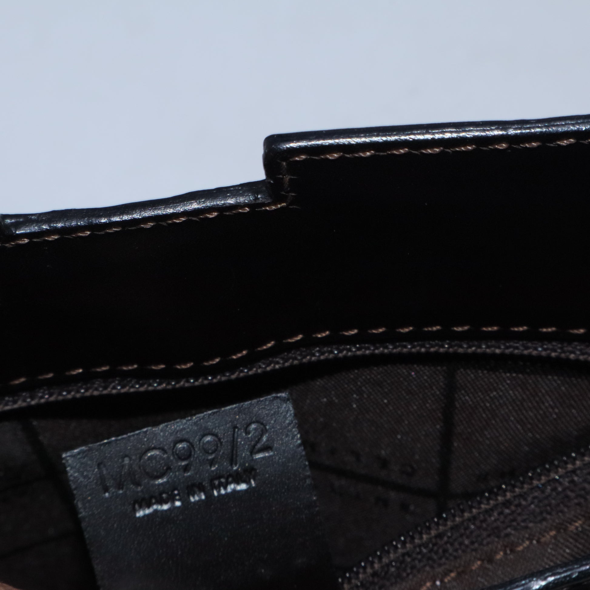 Vintage shoulder bag B20735