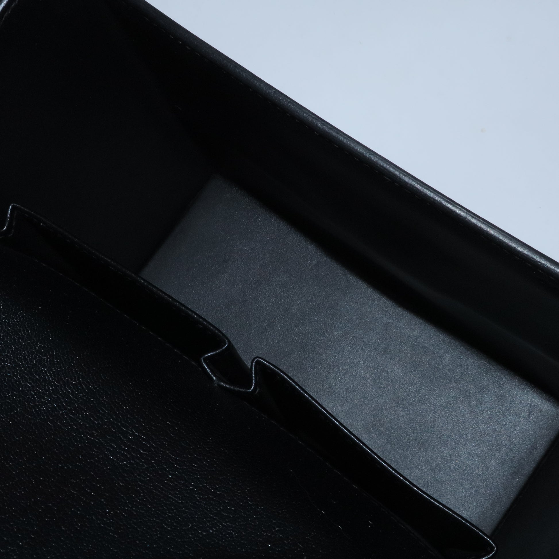 2017 Cinhetic Box Bag