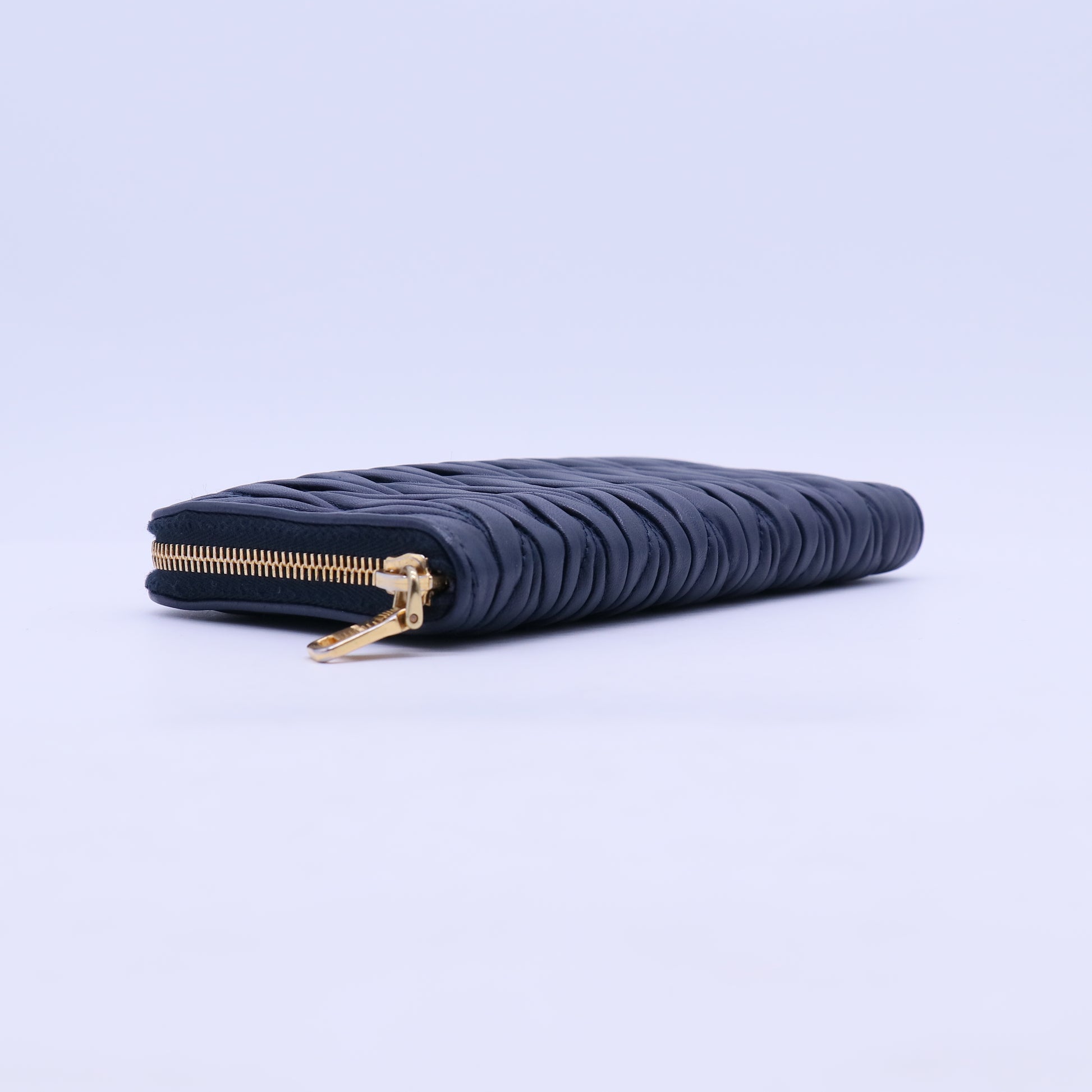 Nappa Matelasse Lux Zip Around Wallet W21139