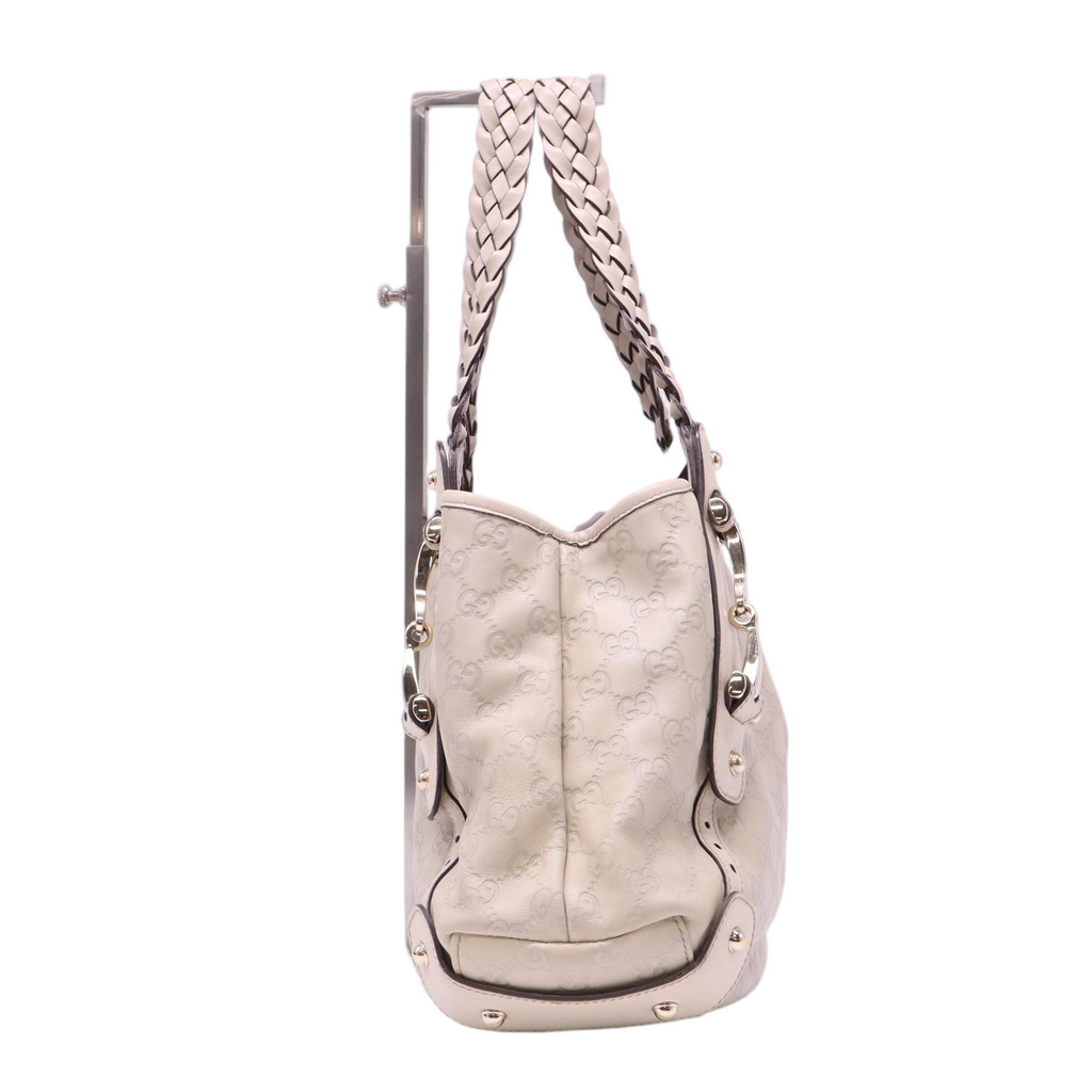 Gucci Guccissima Leather Pelham Medium Shoulder Bag B22127
