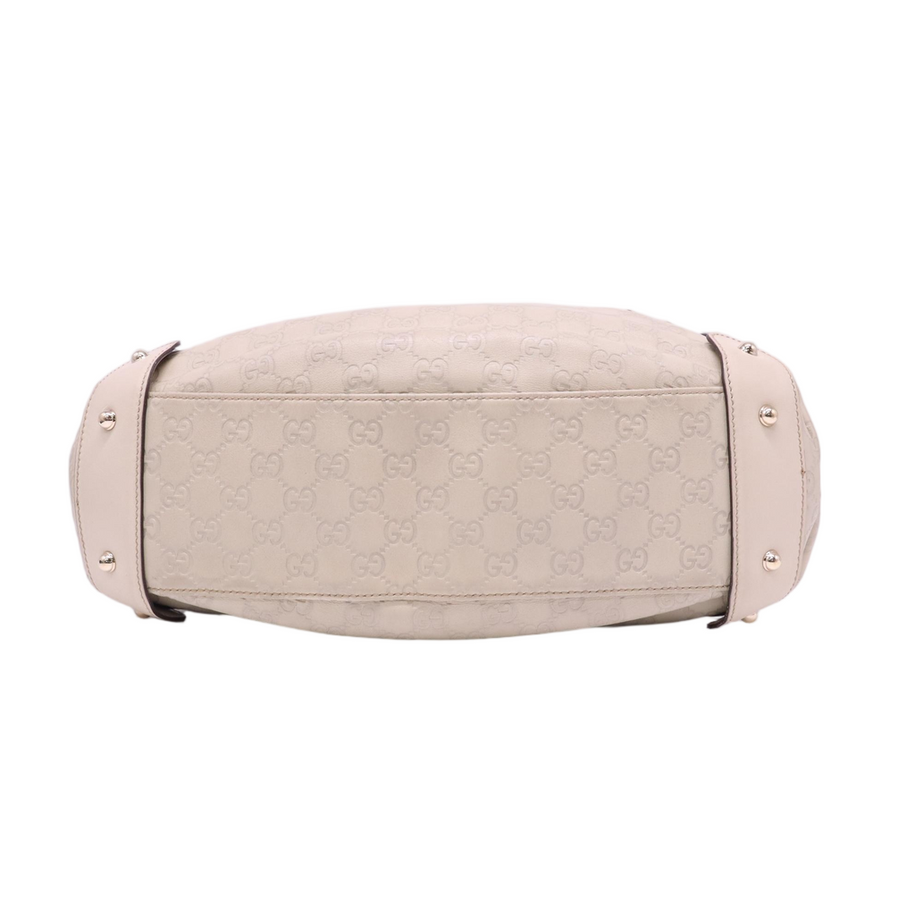 Gucci Guccissima Leather Pelham Medium Shoulder Bag B22127