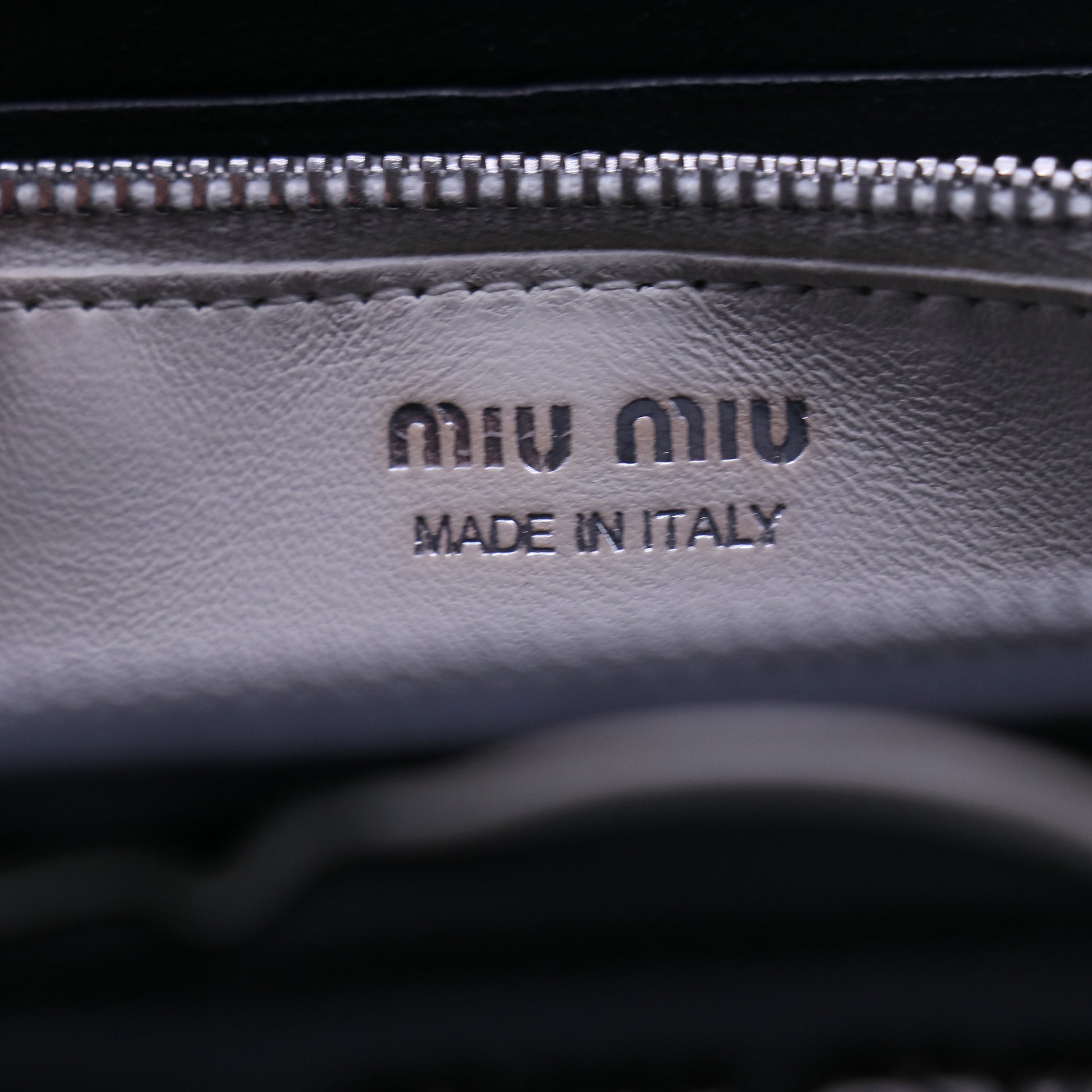 Miu Miu Nappa Rouches L-Shaped Zipper Wallet W21023