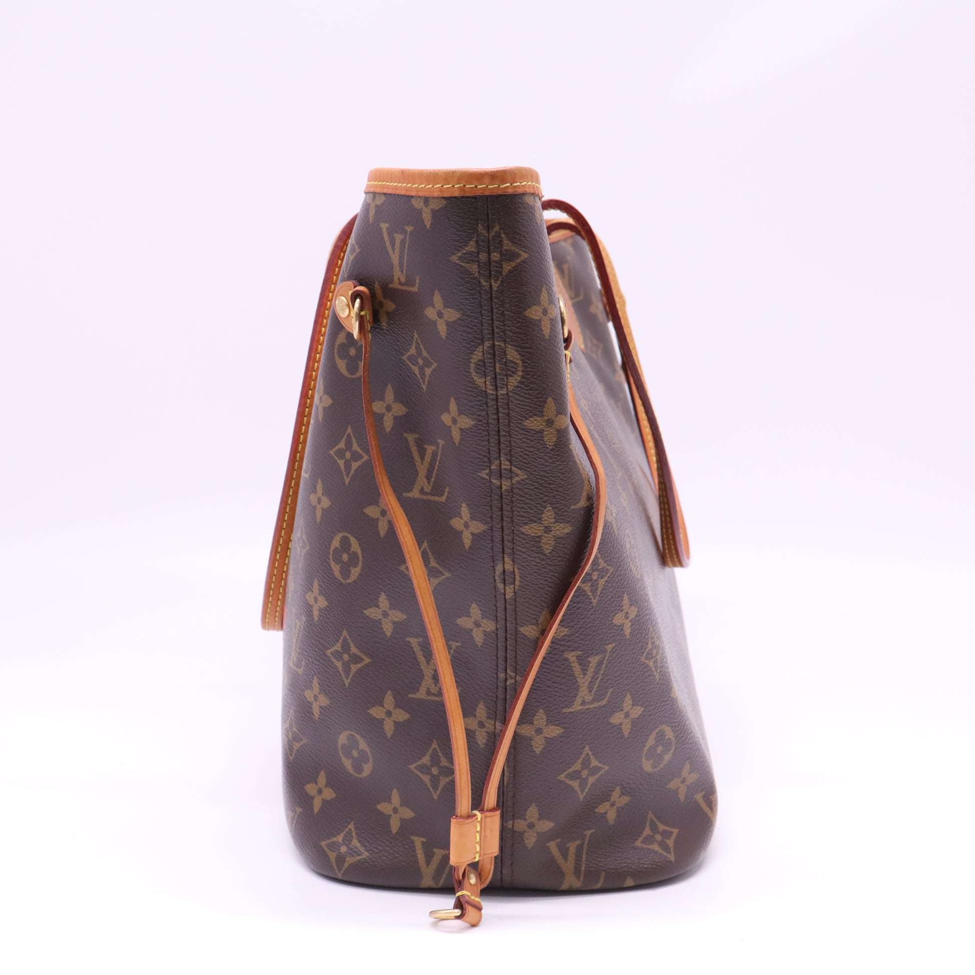 Louis Vuitton Monogram V Neverfull MM B22617