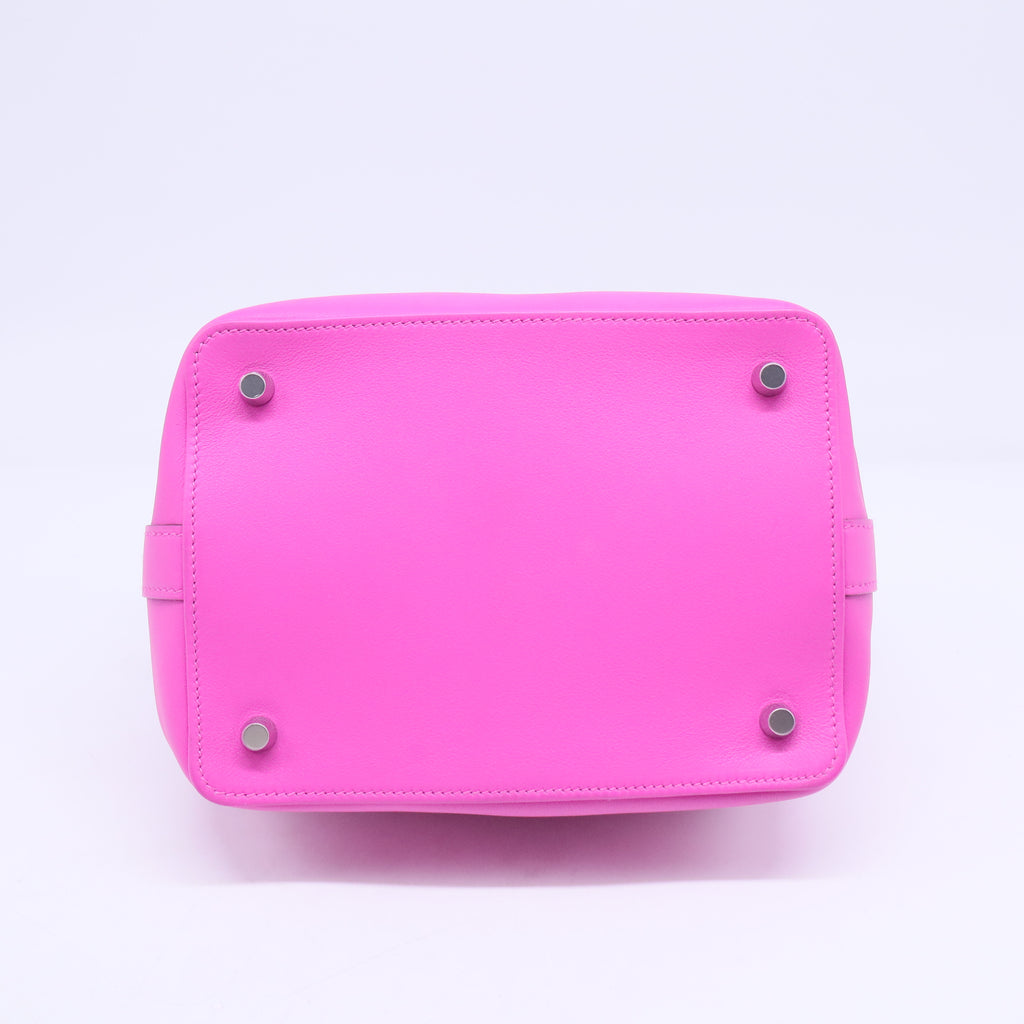 Toolbox leather handbag B20647