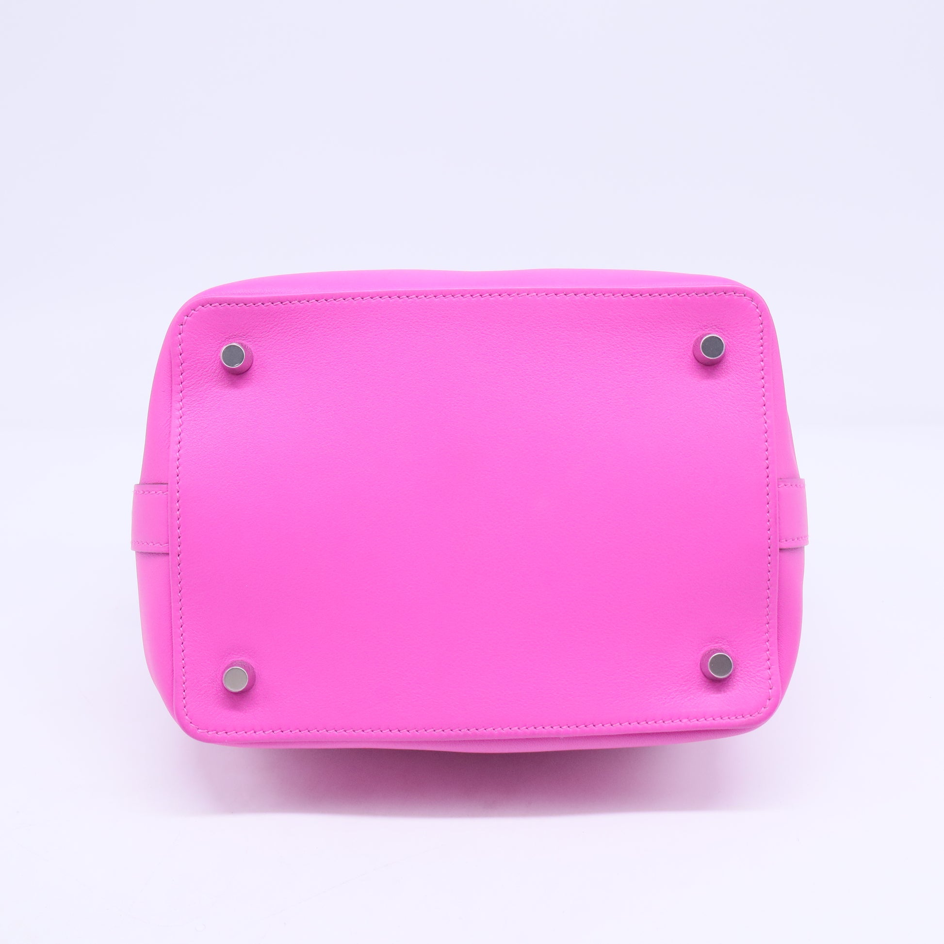 Toolbox leather handbag B20647