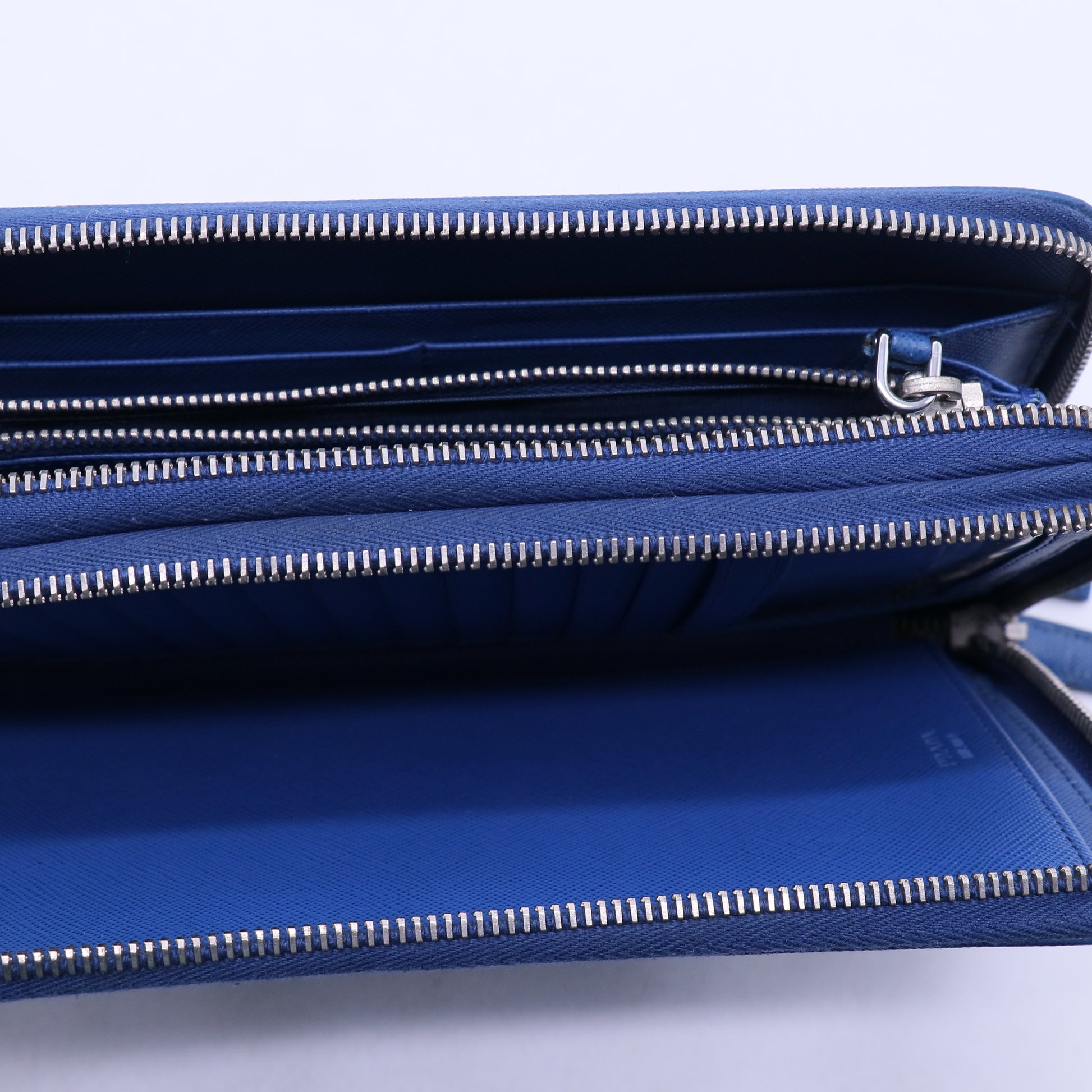 Double Zipped Travel Wallet W20729