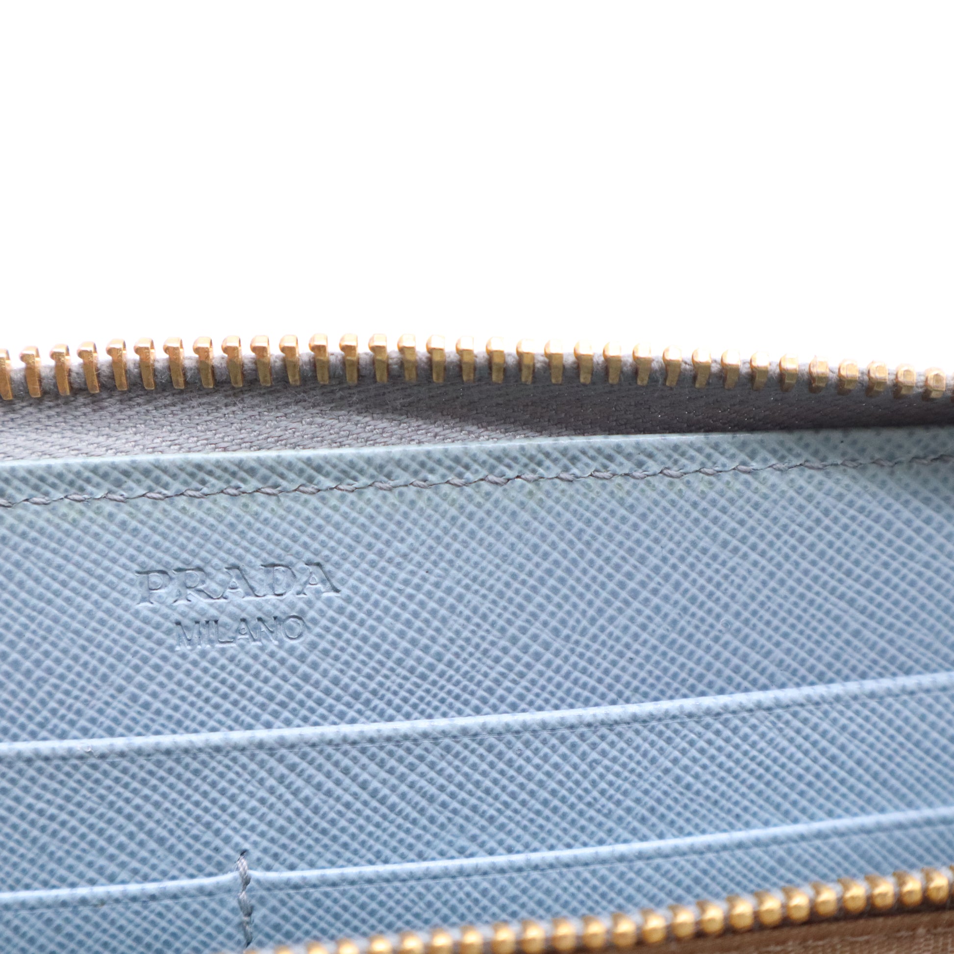 Prada Saffiano Leather Wallet W21018