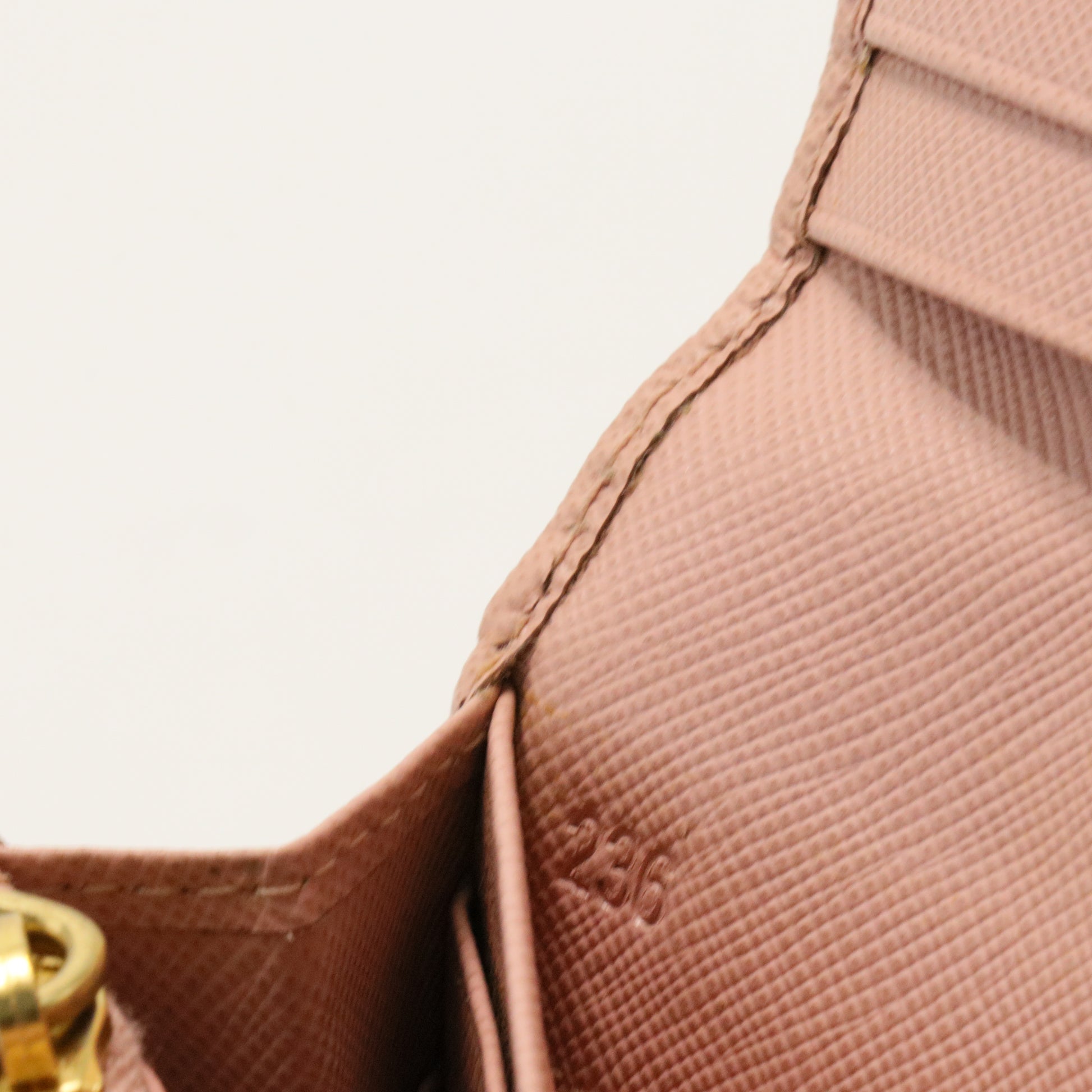 Long Wallet Safiano Leather Pink
