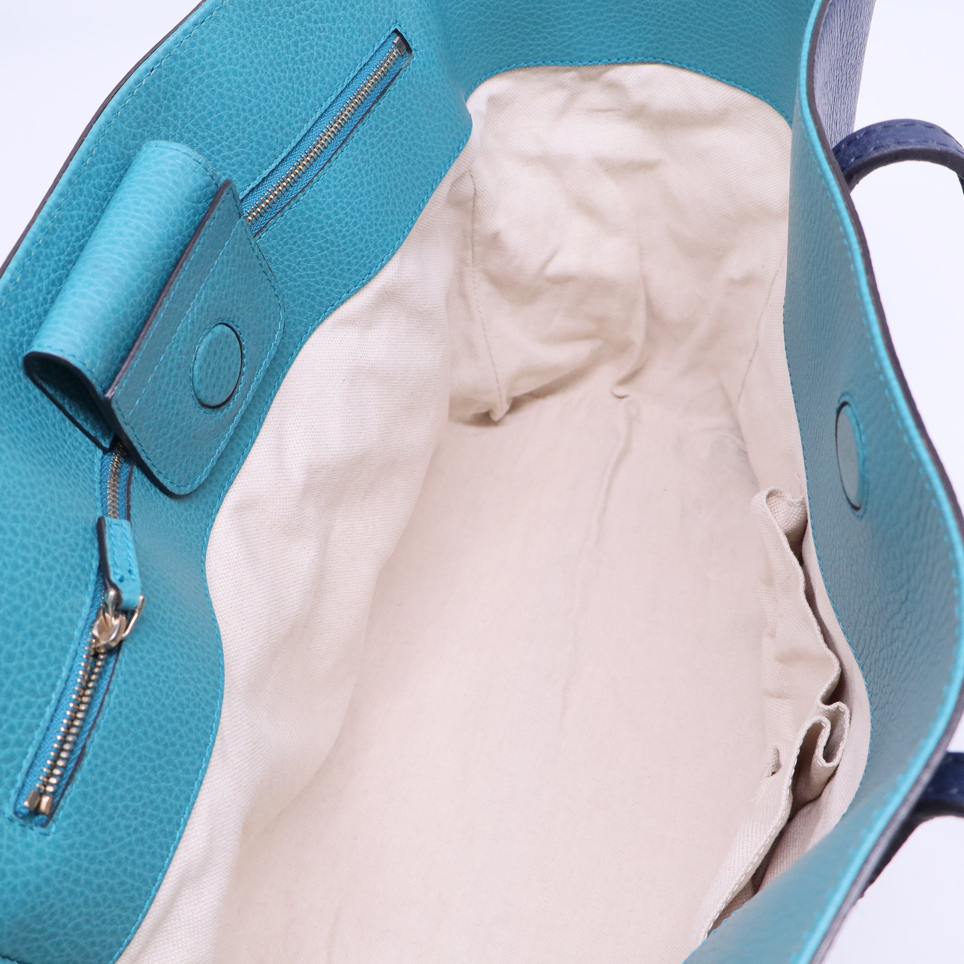 Leather Swing Tote B20415