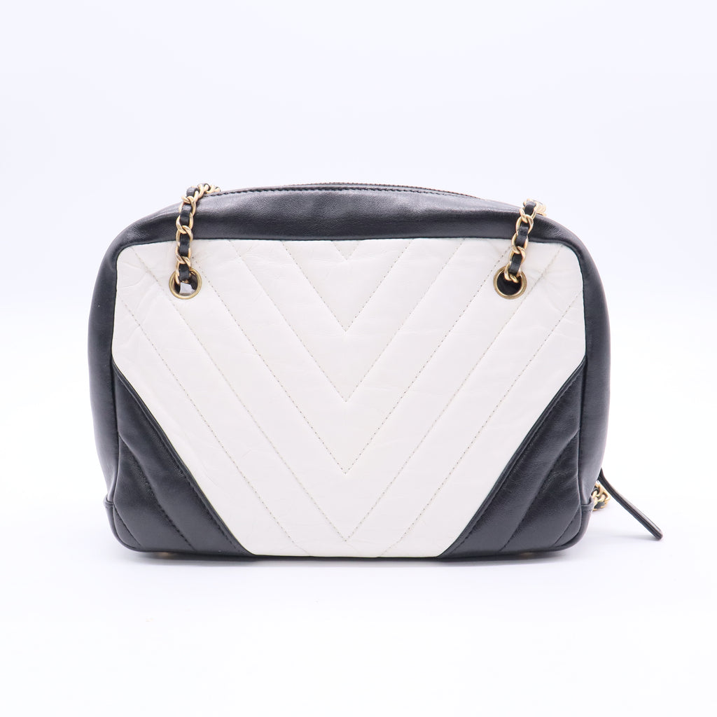 Chevron Camera Shoulder Bag Black Twins LDJ2474