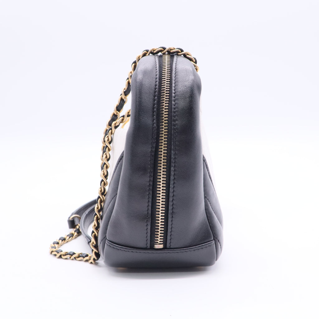 Chevron Camera Shoulder Bag Black Twins LDJ2474