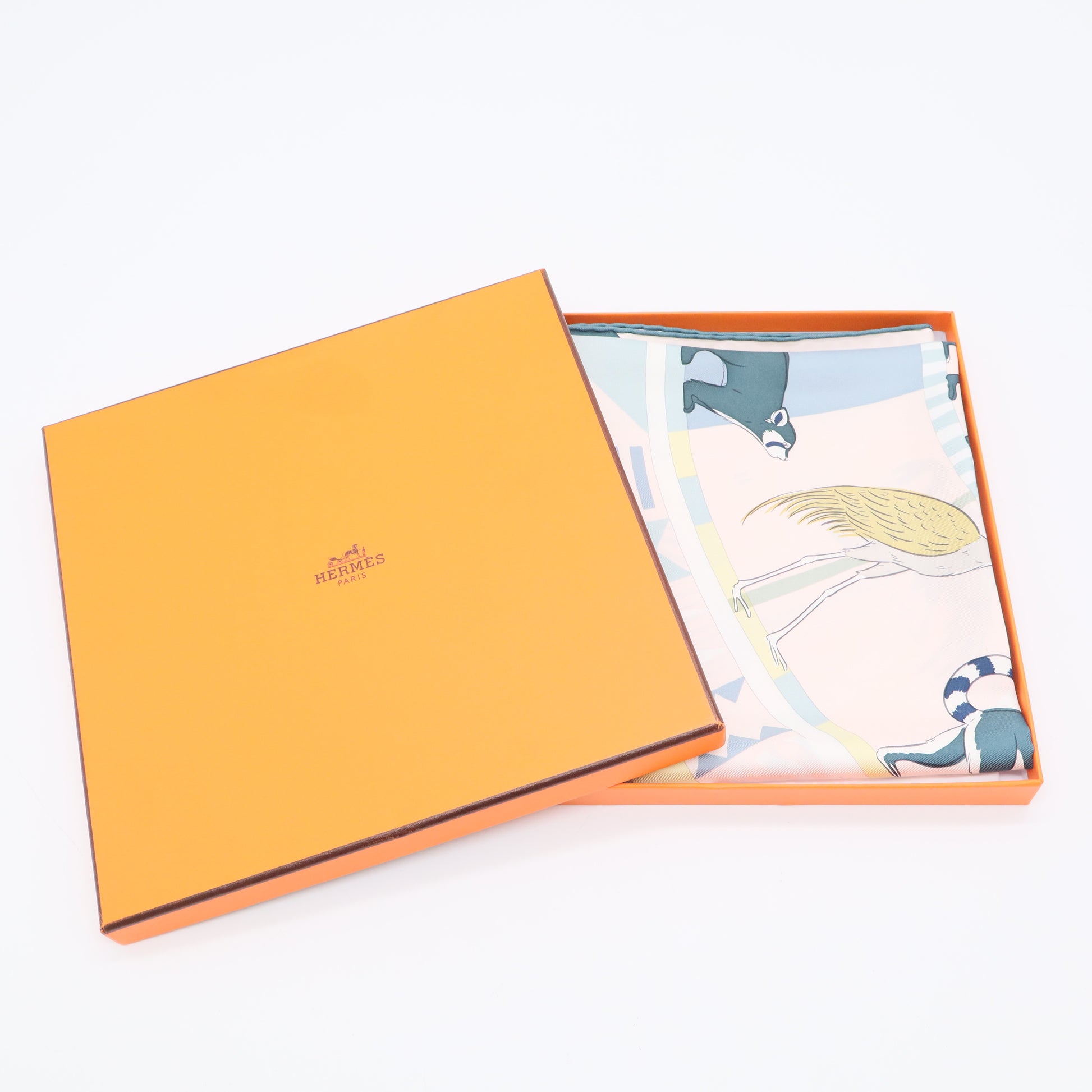Hermès Le Carrousel du Tigre Royal Silk Scarf Twins LDJ3293