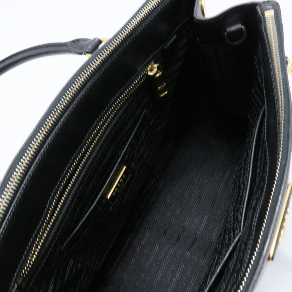 Saffiano Large Galleria Double Zip Tote