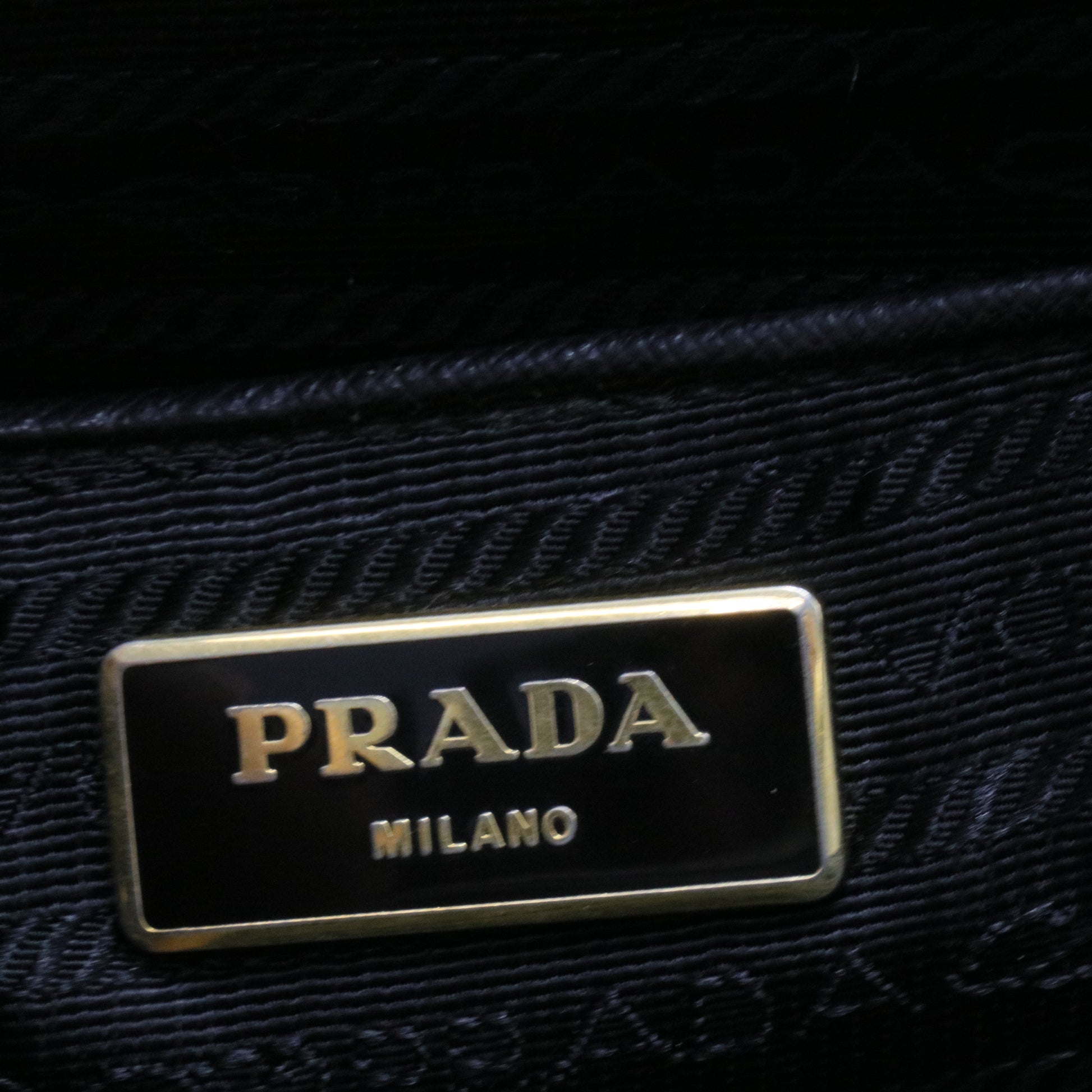 Saffiano Large Galleria Double Zip Tote