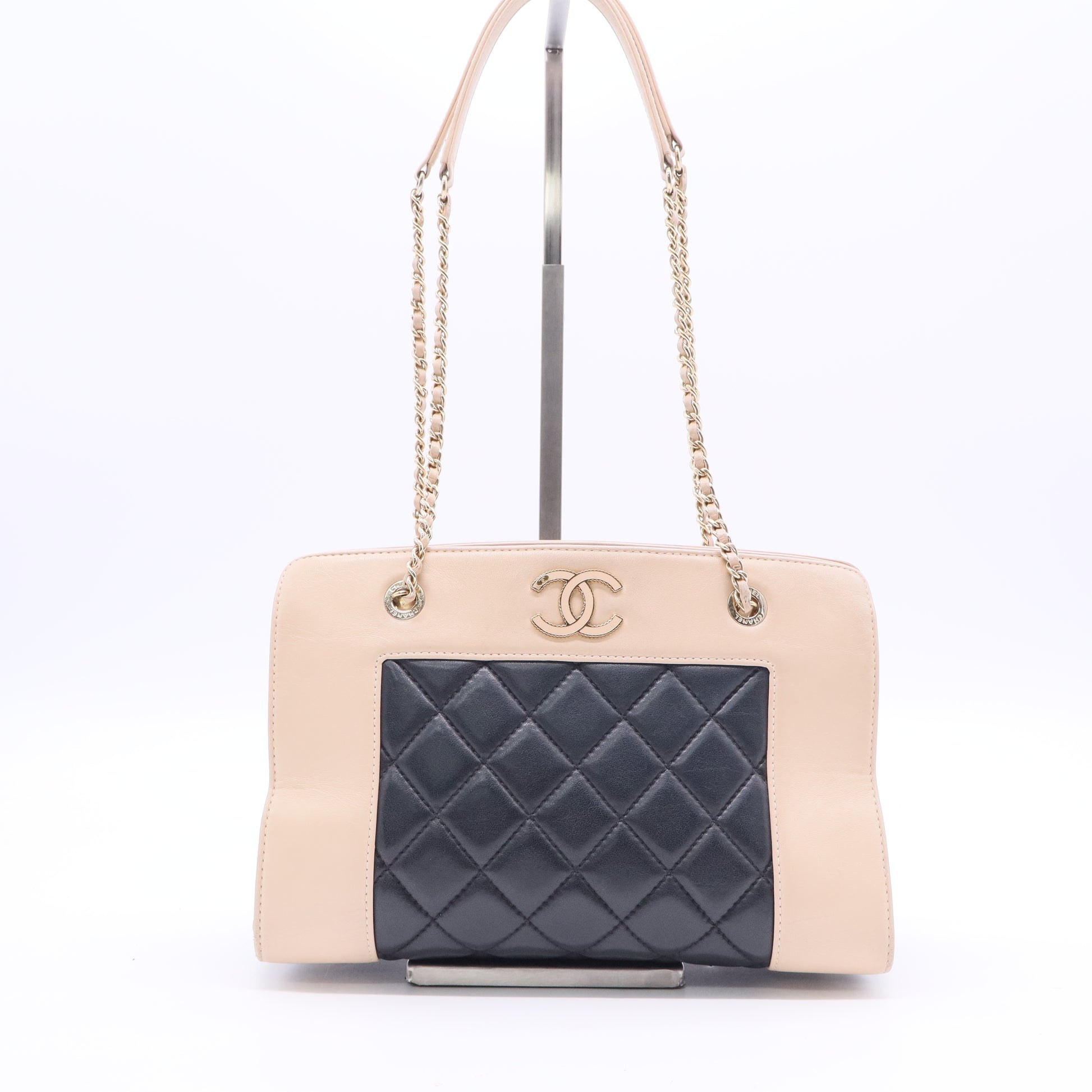 Chanel  Mademoiselle Vintage Shopping Tote Quilted Sheepskin Medium Twins LDJ2481