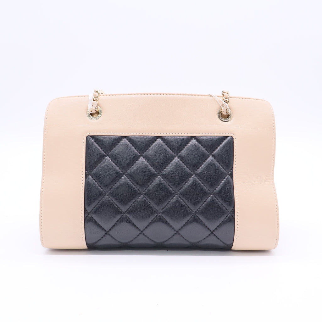 Chanel  Mademoiselle Vintage Shopping Tote Quilted Sheepskin Medium Twins LDJ2481