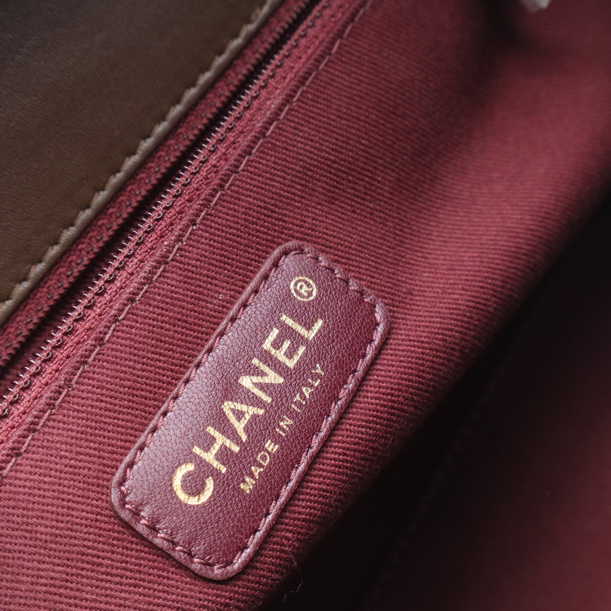 Perfect Edge Tote Quilted Leather Small