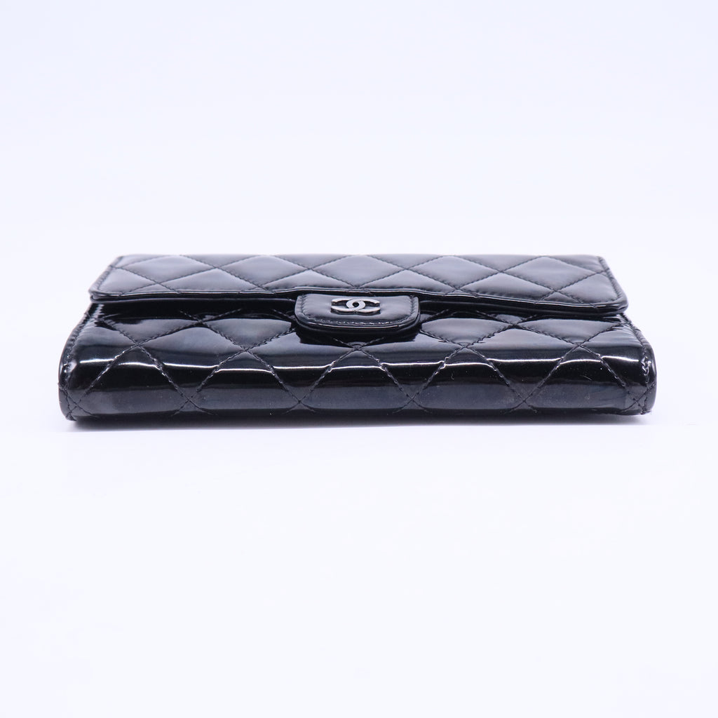 2014 Interlocking CC Logo Trifold Wallet W20489