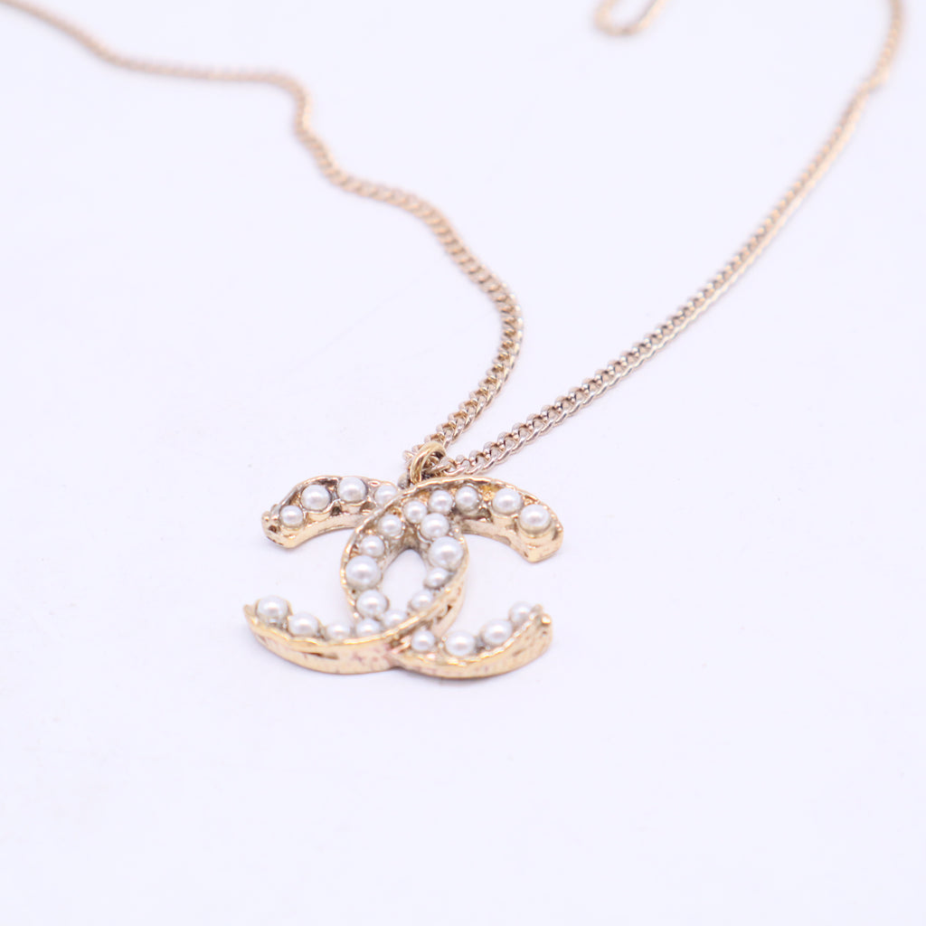 Long Necklace Faux CC  W20542